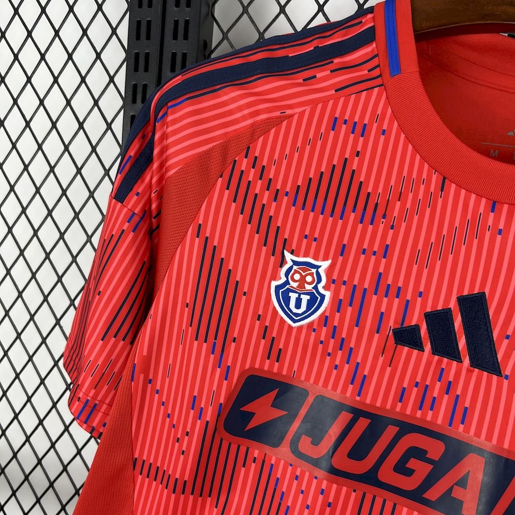 CAMISETA SEGUNDA EQUIPACIÓN U. DE CHILE 2025 VERSIÓN FAN - Imagen 2