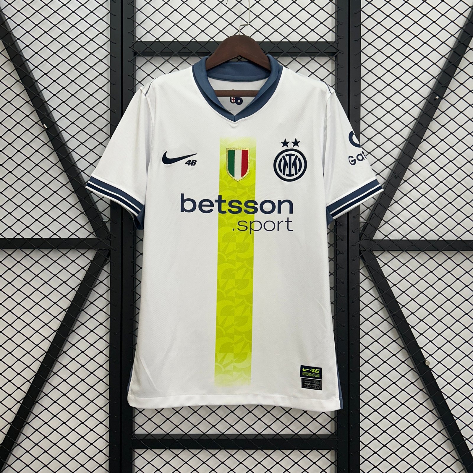CAMISETA EDICIÓN ESPECIAL INTER DE MILAN 24/25 VERSIÓN FAN