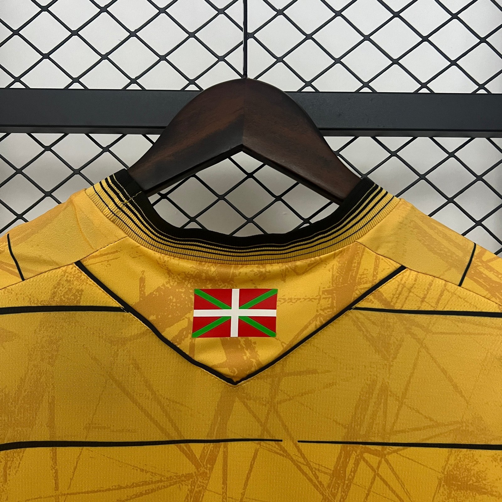 CAMISETA SEGUNDA EQUIPACIÓN REAL SOCIEDAD 24/25 VERSIÓN FAN - Imagen 8