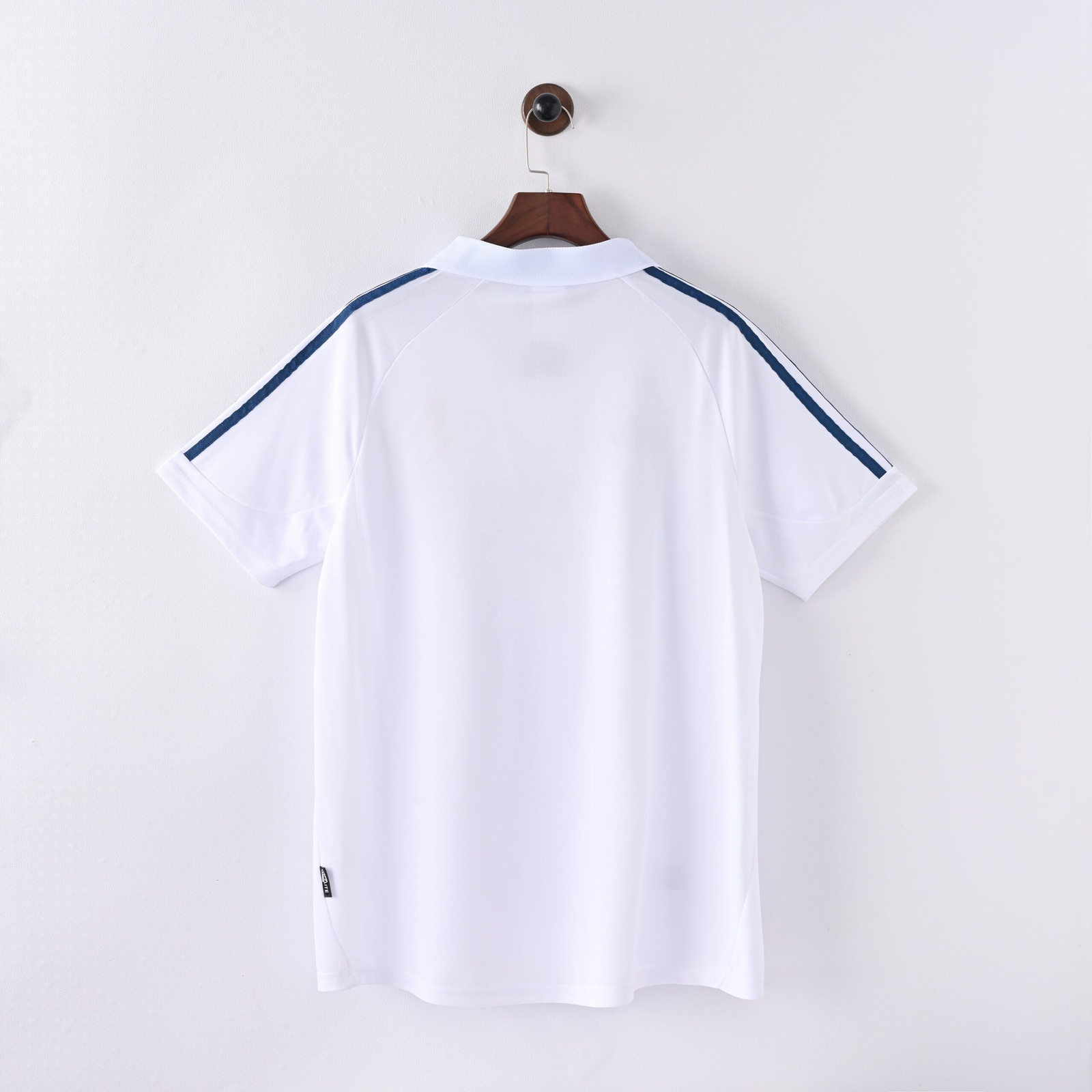 CAMISETA PRIMERA EQUIPACIÓN REAL MADRID 2001/02 - Imagen 8