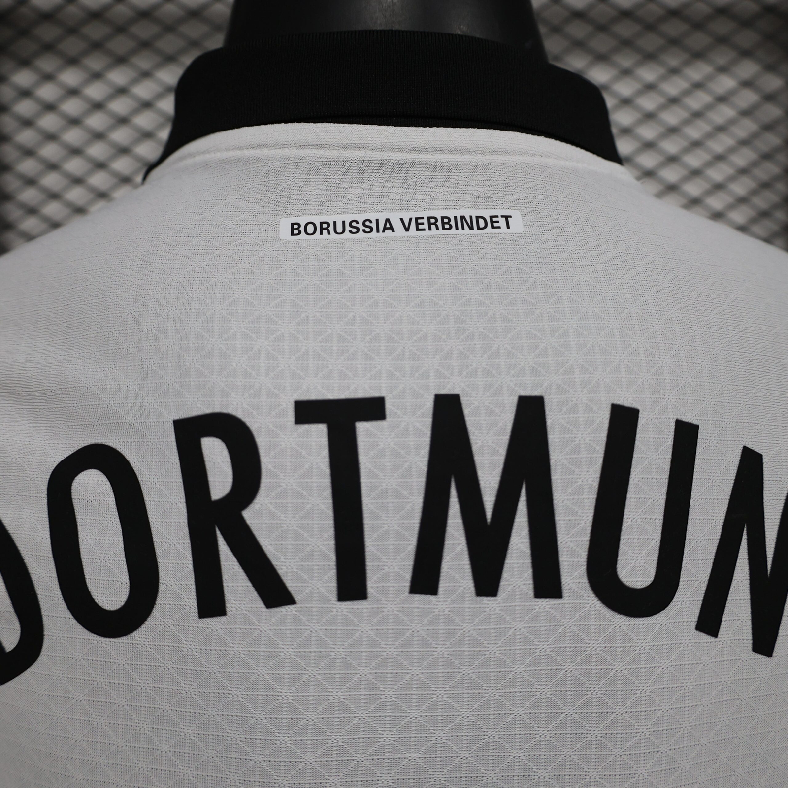 CAMISETA TERCERA EQUIPACIÓN BORUSSIA DORTMUND 24/25 VERSIÓN JUGADOR - Imagen 11