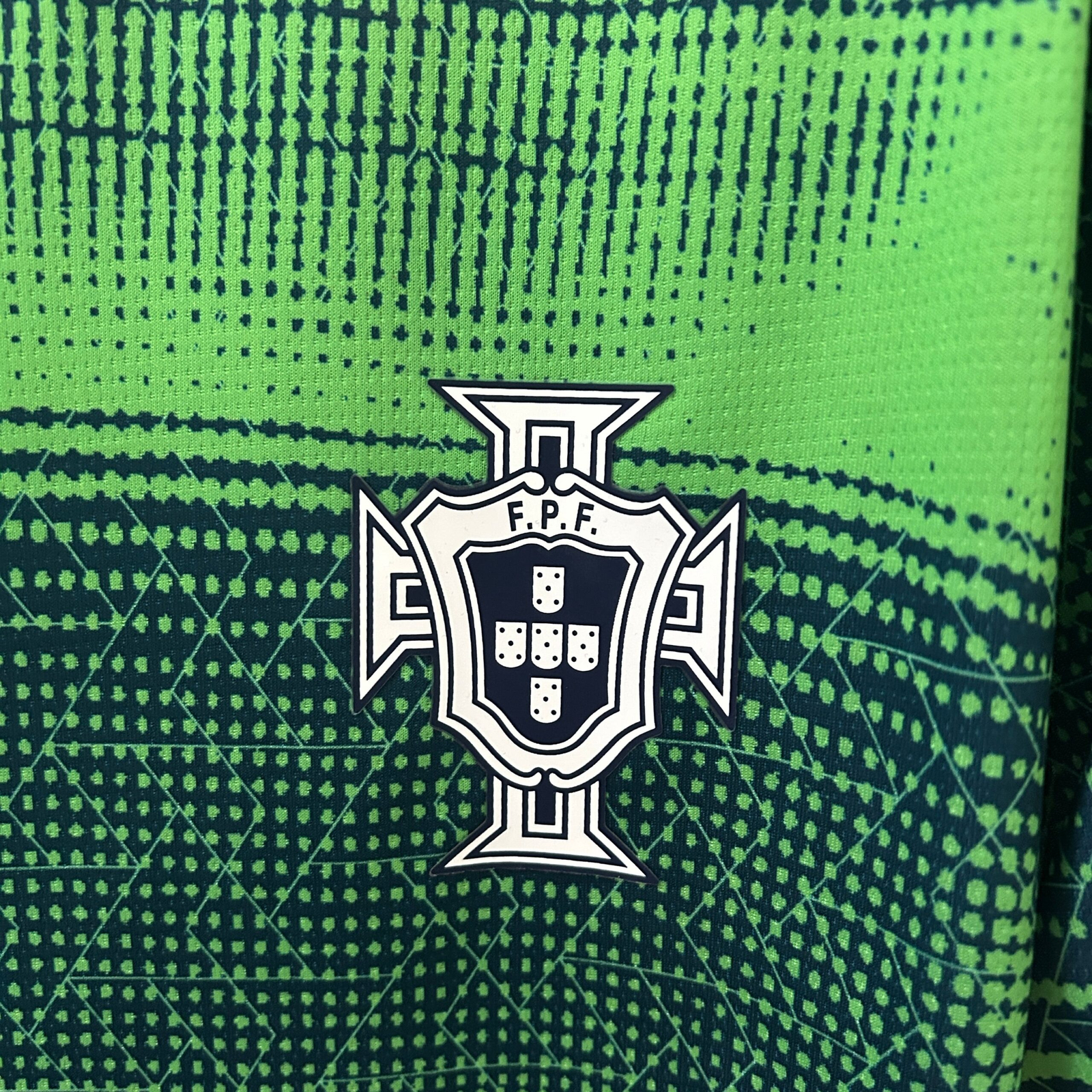CAMISETA ENTRENAMIENTO PORTUGAL 2025 VERSIÓN FAN - Imagen 4