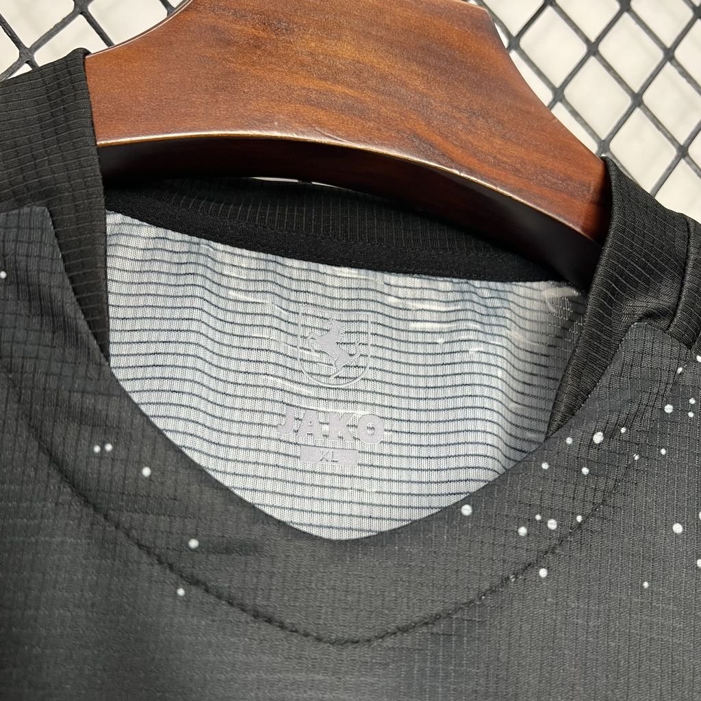 CAMISETA TERCERA EQUIPACIÓN VFB STUTTGART 24/25 VERSIÓN FAN - Imagen 3