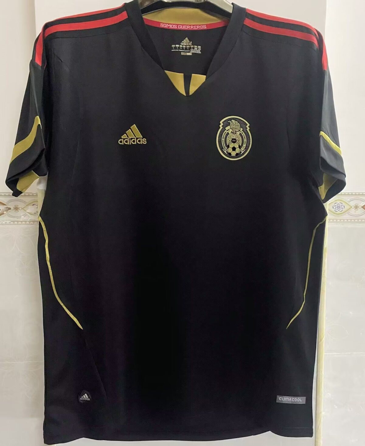 CAMISETA SEGUNDA EQUIPACIÓN MÉXICO 2011