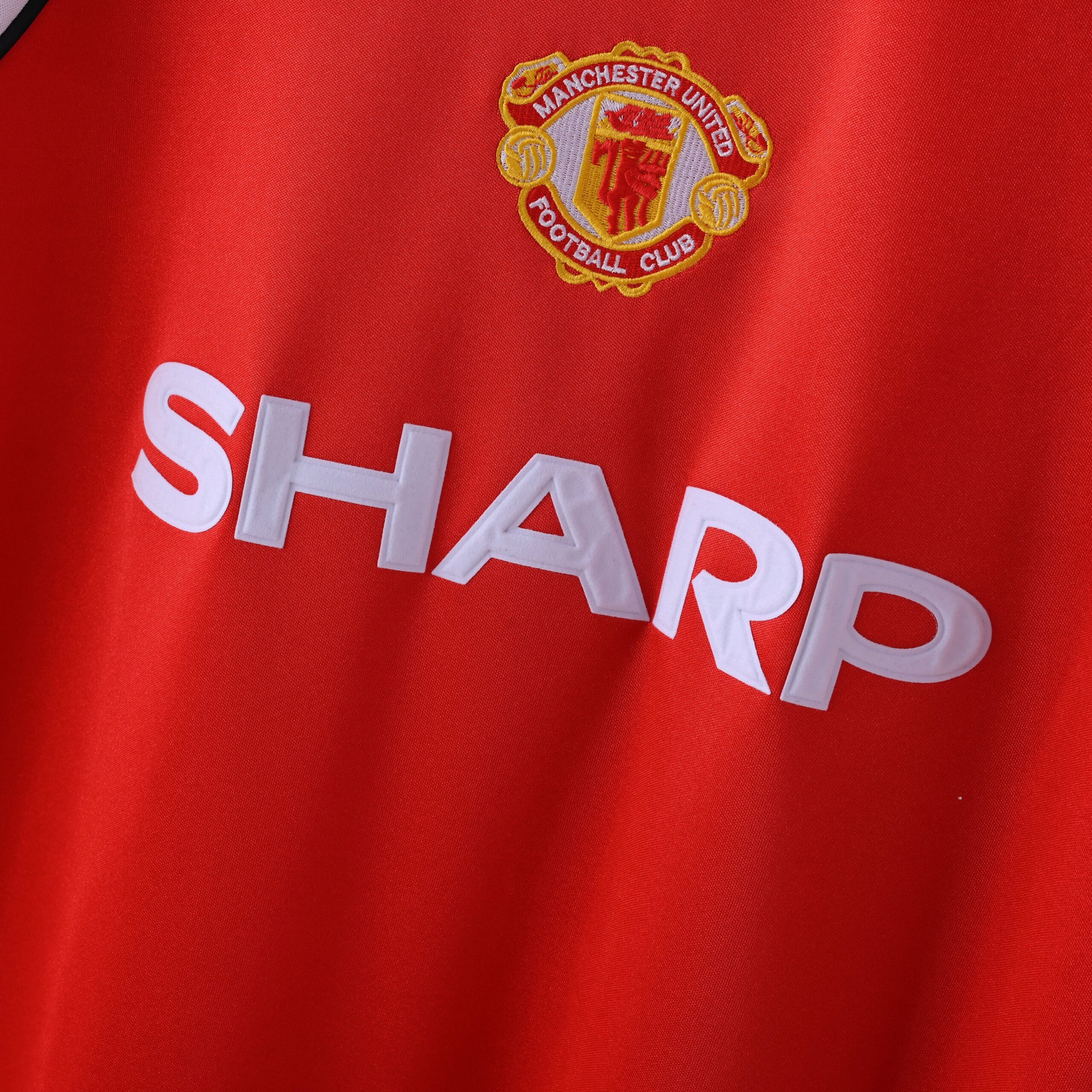 CAMISETA PRIMERA EQUIPACIÓN MANCHESTER UNITED 1984/86 - Imagen 5