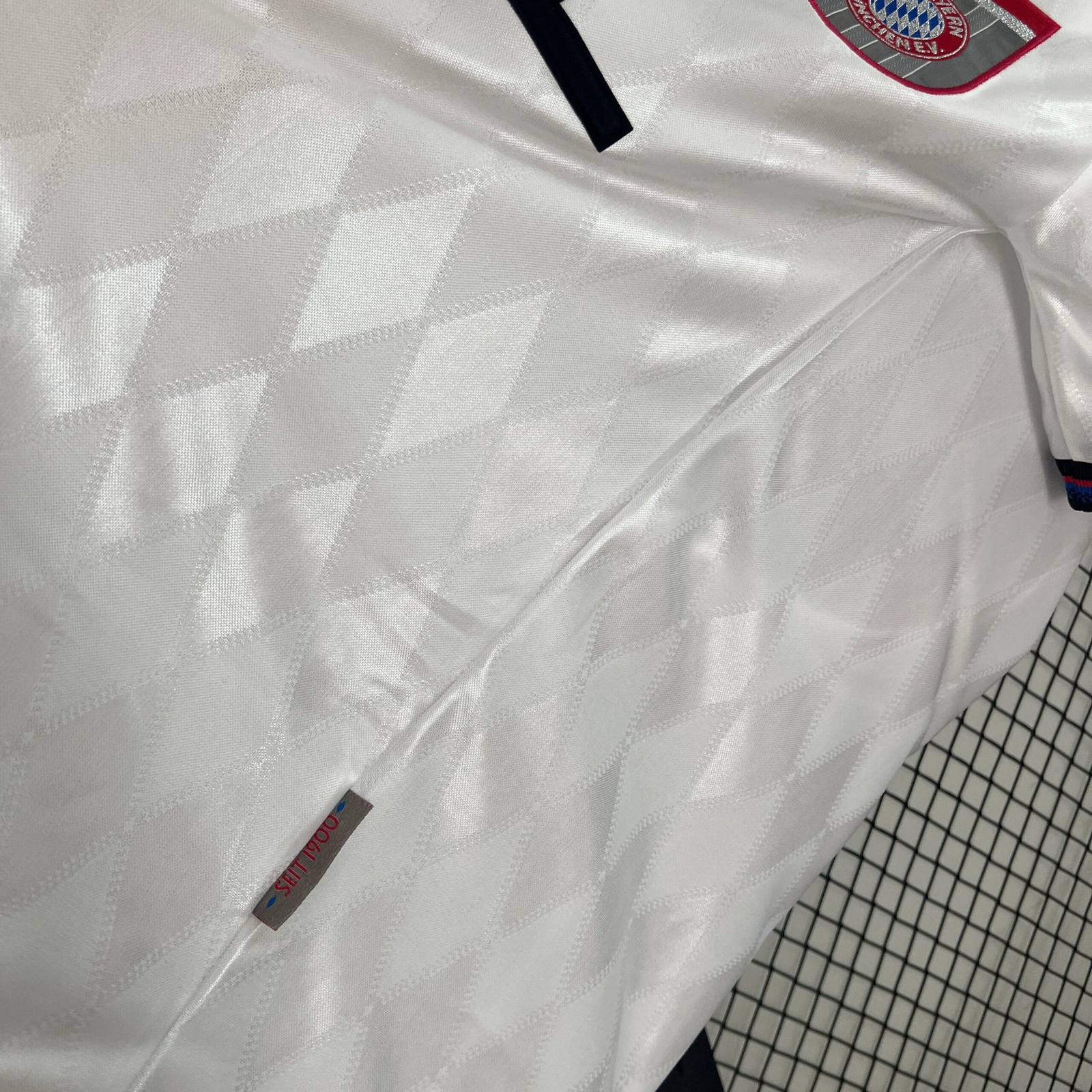 CAMISETA SEGUNDA EQUIPACIÓN BAYERN MUNICH 1996/98 - Imagen 6