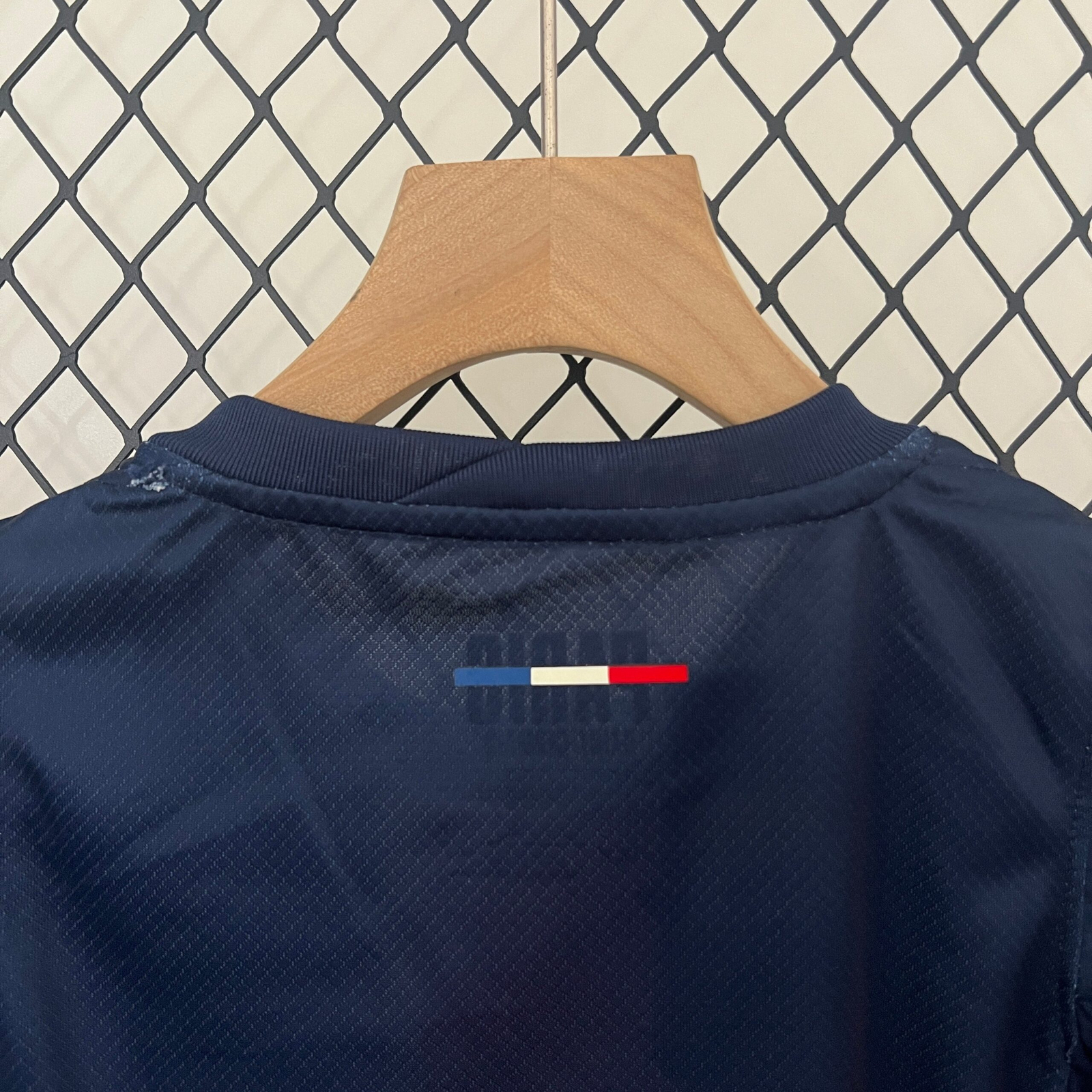 CAMISETA PRIMERA EQUIPACIÓN PSG 24/25 VERSIÓN INFANTIL - Imagen 9