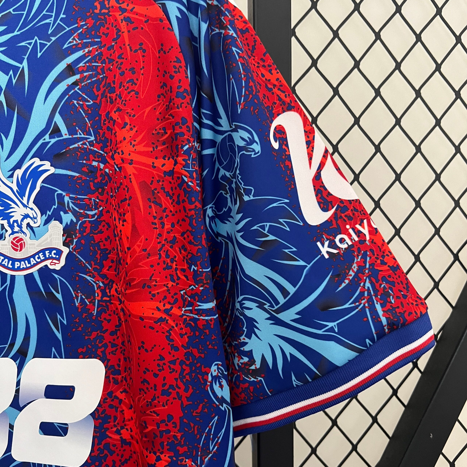 CAMISETA PRIMERA EQUIPACIÓN CRYSTAL PALACE 24/25 VERSIÓN FAN - Imagen 5
