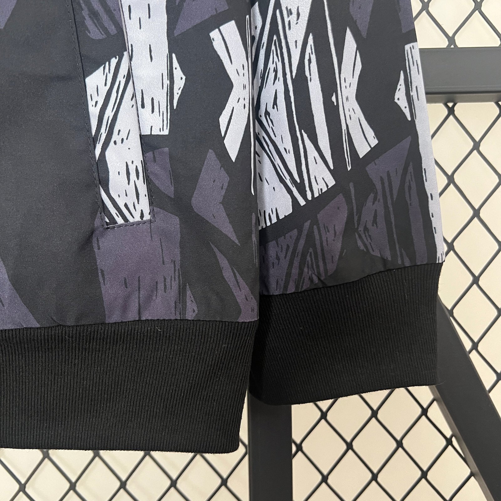 CORTAVIENTOS ARSENAL REVERSIBLE - Imagen 7