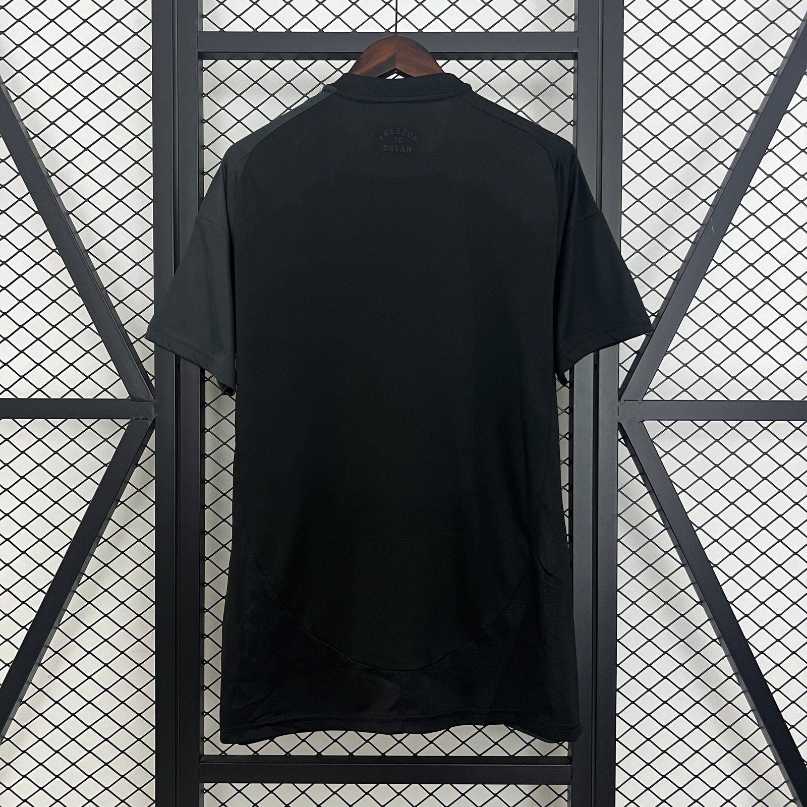 CAMISETA SEGUNDA EQUIPACIÓN INTER DE MIAMI 2025 VERSIÓN FAN - Imagen 8