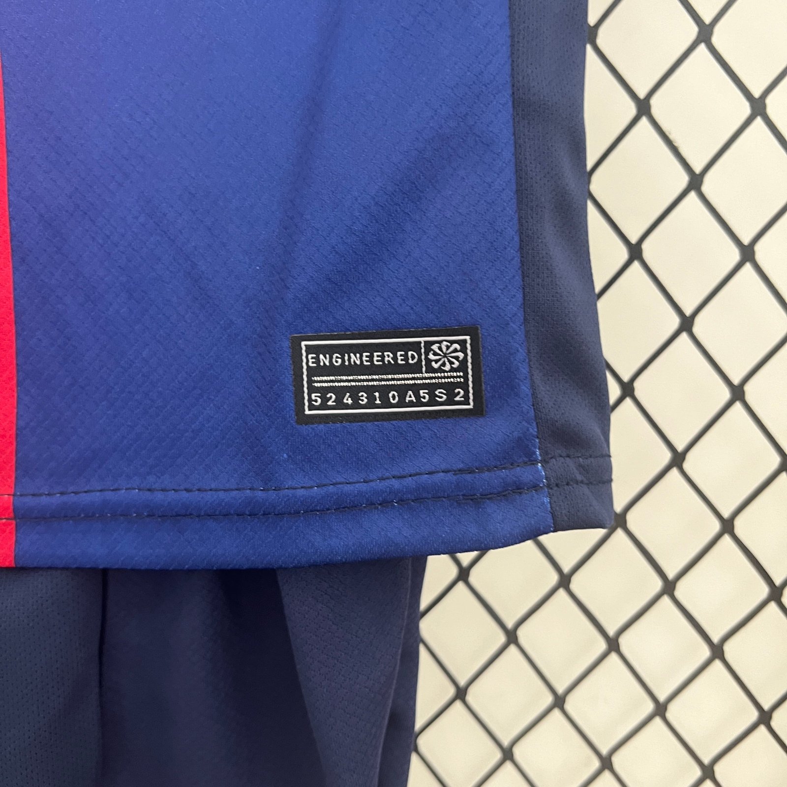 CAMISETA PRIMERA EQUIPACIÓN BARCELONA 24/25 VERSIÓN INFANTIL - Imagen 6