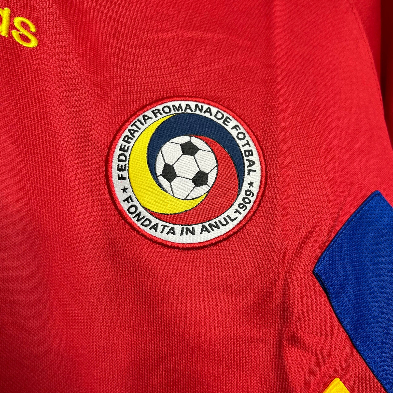 CAMISETA SEGUNDA EQUIPACIÓN RUMANÍA 1994 - Imagen 4