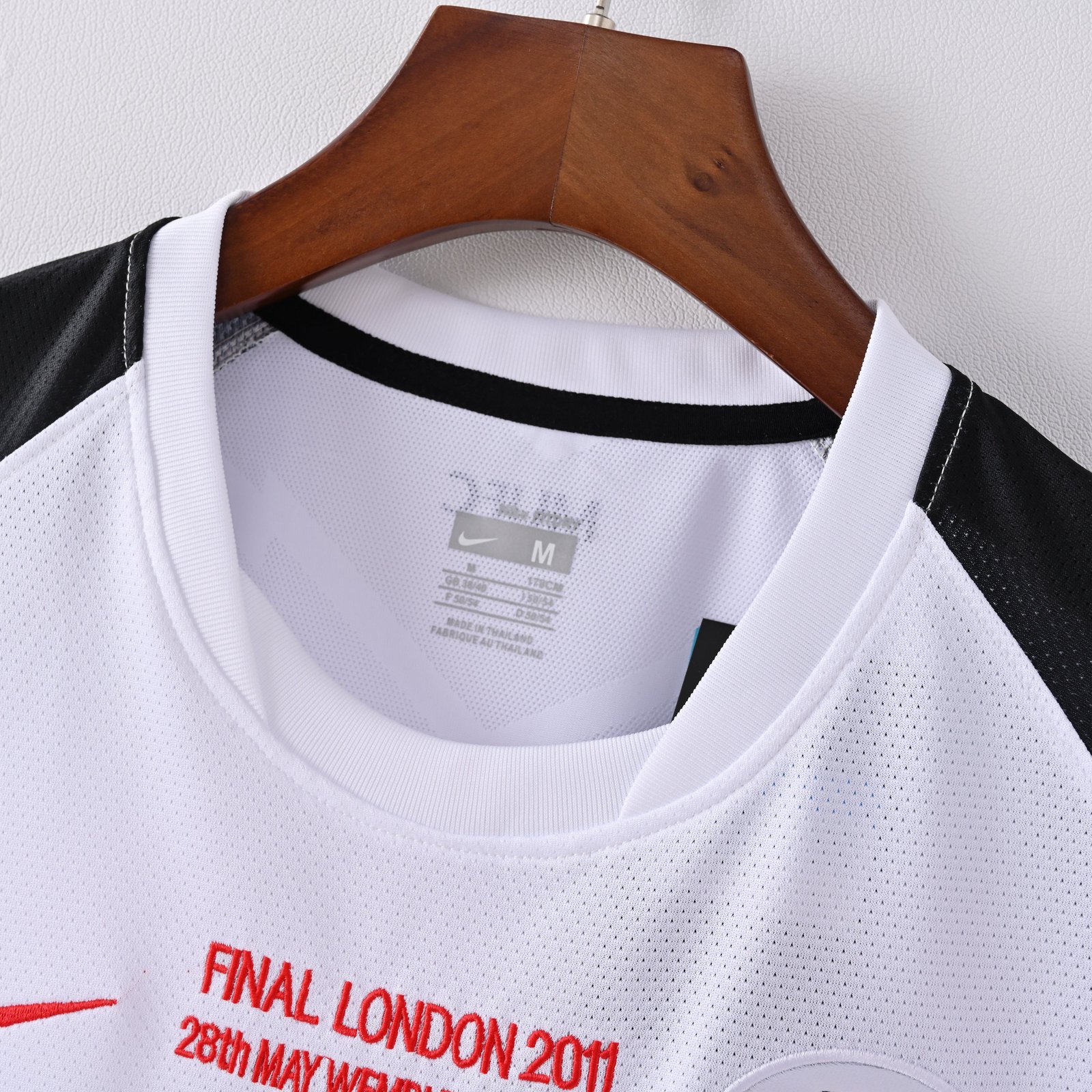 CAMISETA SEGUNDA EQUIPACIÓN MANCHESTER UNITED 2010/11 - Imagen 2