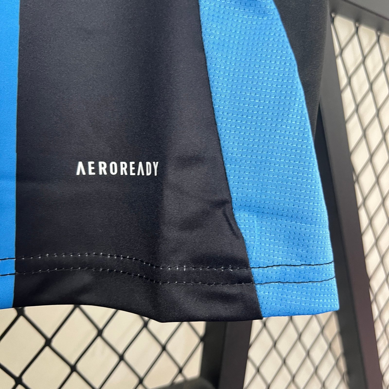 CAMISETA ENTRENAMIENTO ARGENTINA 2024 VERSIÓN FAN - Imagen 6