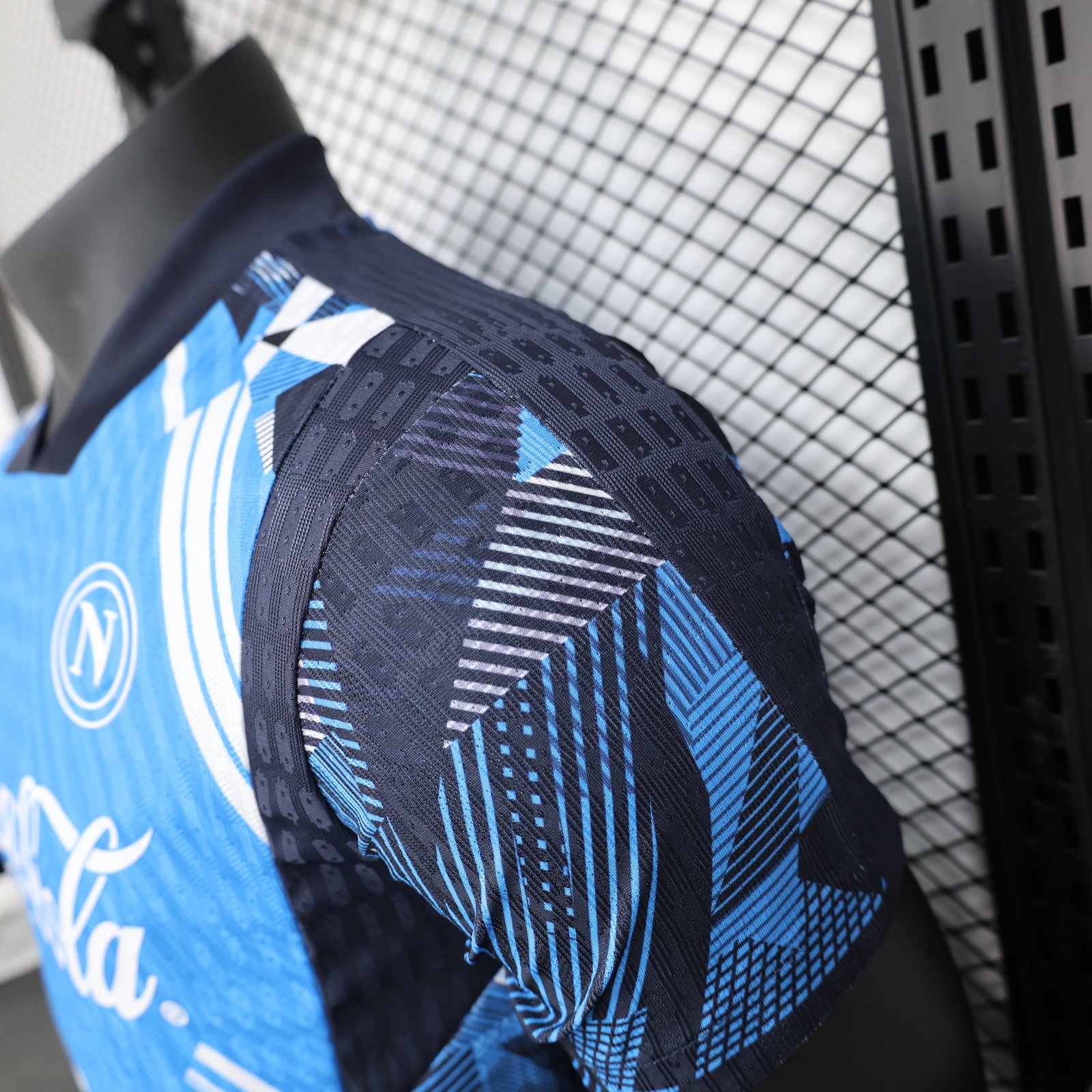 CAMISETA ENTRENAMIENTO NAPOLI 24/25 VERSIÓN JUGADOR - Imagen 6