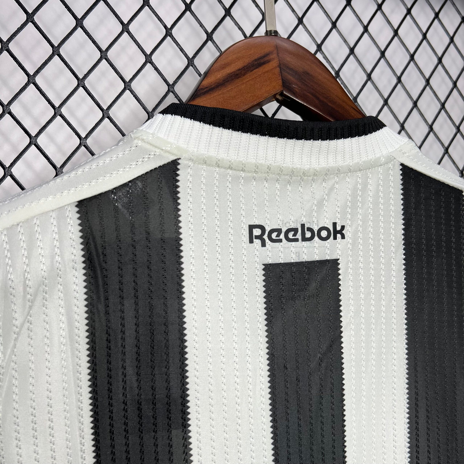 CAMISETA PRIMERA EQUIPACIÓN BOTAFOGO 2024 VERSIÓN FEMENINA - Imagen 9