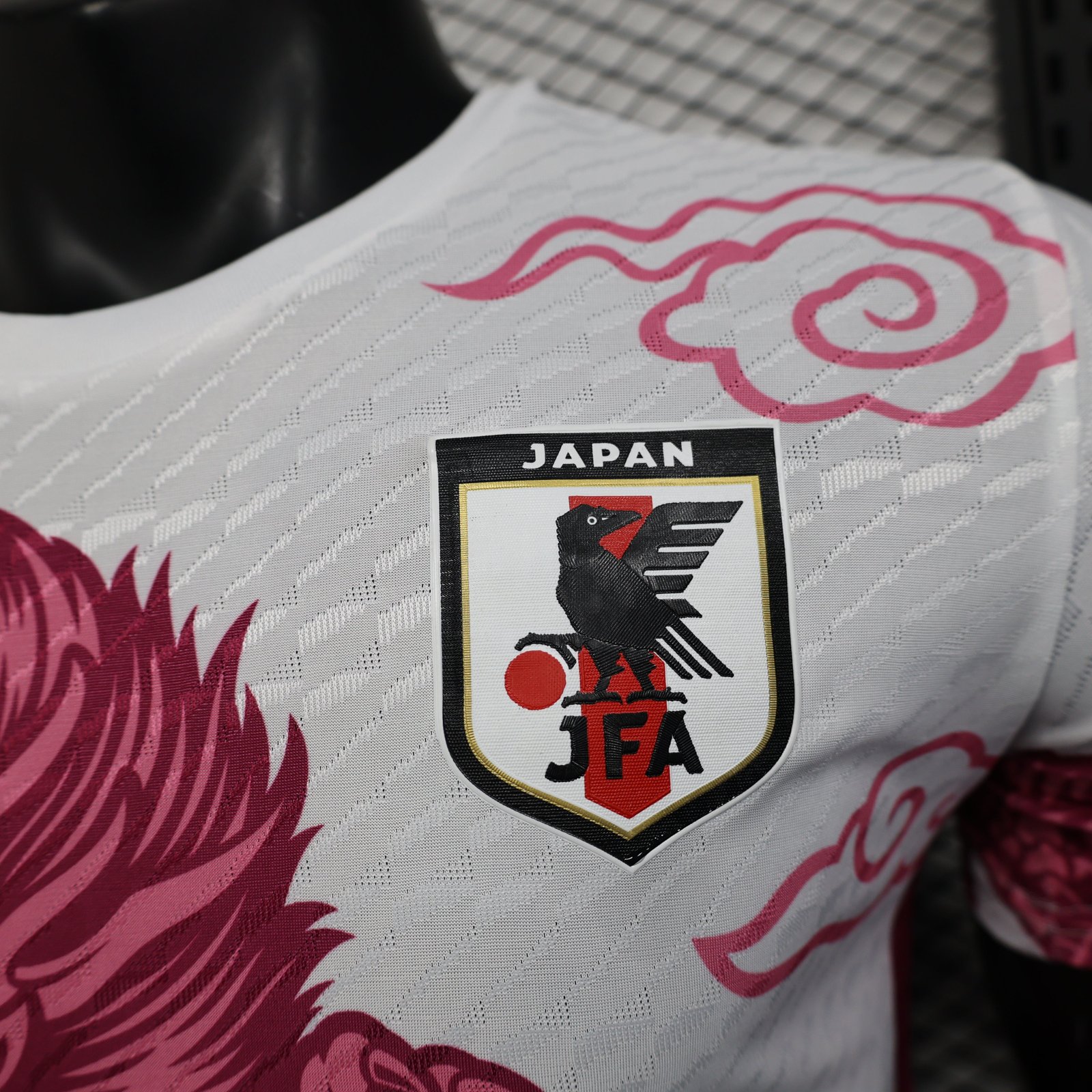 CAMISETA CONCEPTO JAPÓN VERSIÓN JUGADOR - Imagen 4