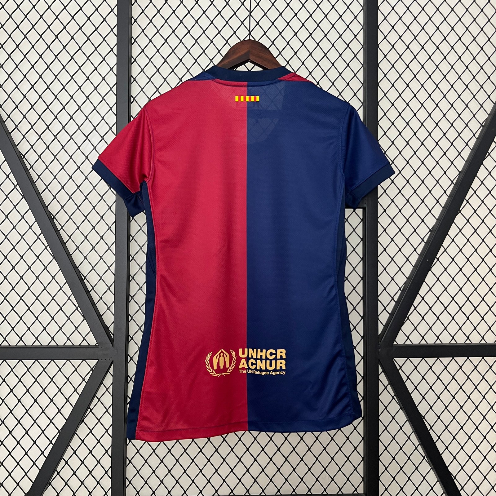 CAMISETA PRIMERA EQUIPACIÓN BARCELONA 24/25 VERSIÓN FEMENINA - Imagen 8