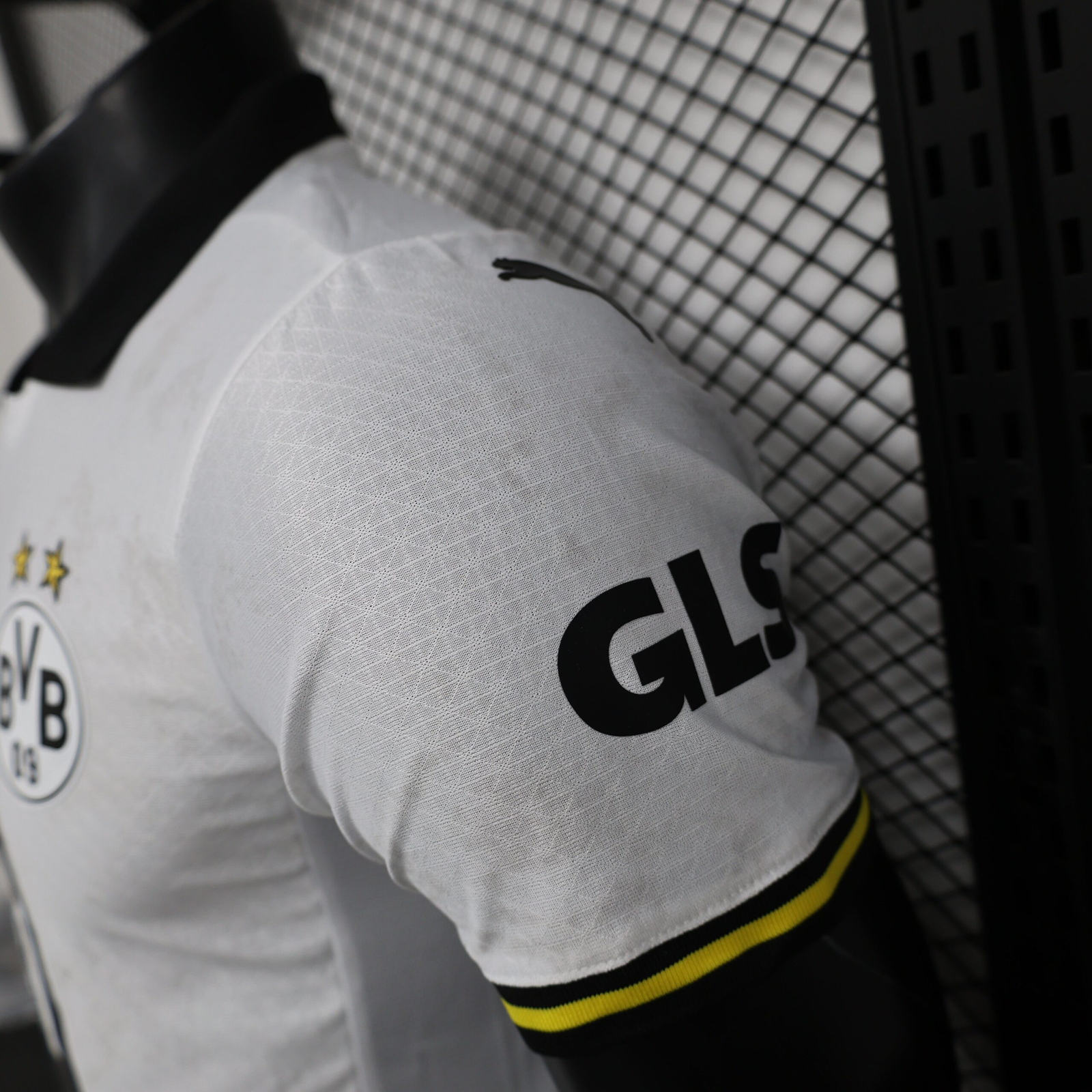 CAMISETA TERCERA EQUIPACIÓN BORUSSIA DORTMUND 24/25 VERSIÓN JUGADOR - Imagen 6