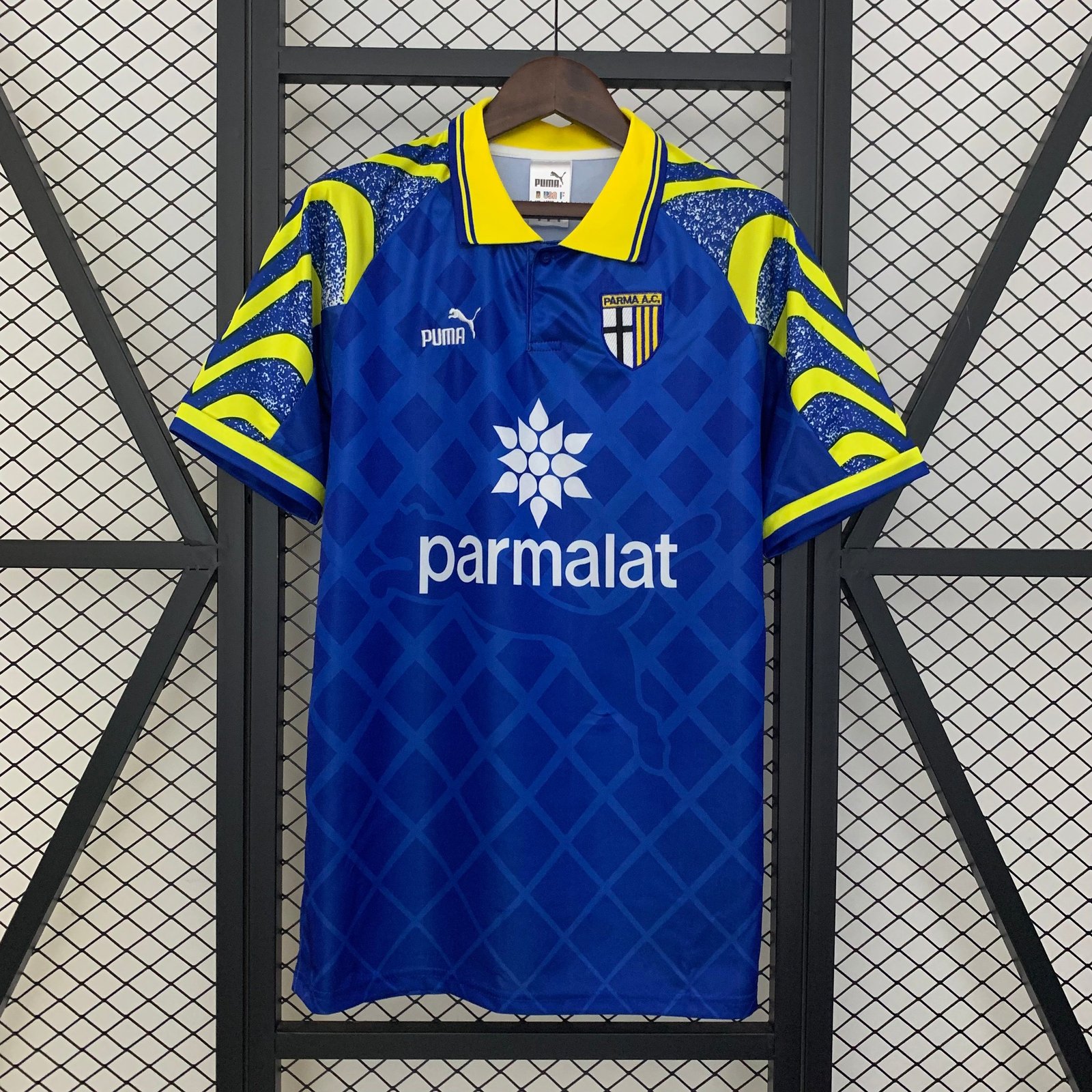 CAMISETA TERCERA EQUIPACIÓN PARMA 1995/96