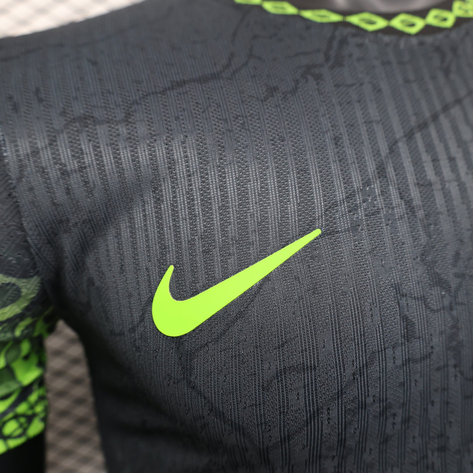 CAMISETA CONCEPTO BRASIL 2024 VERSIÓN JUGADOR - Imagen 3