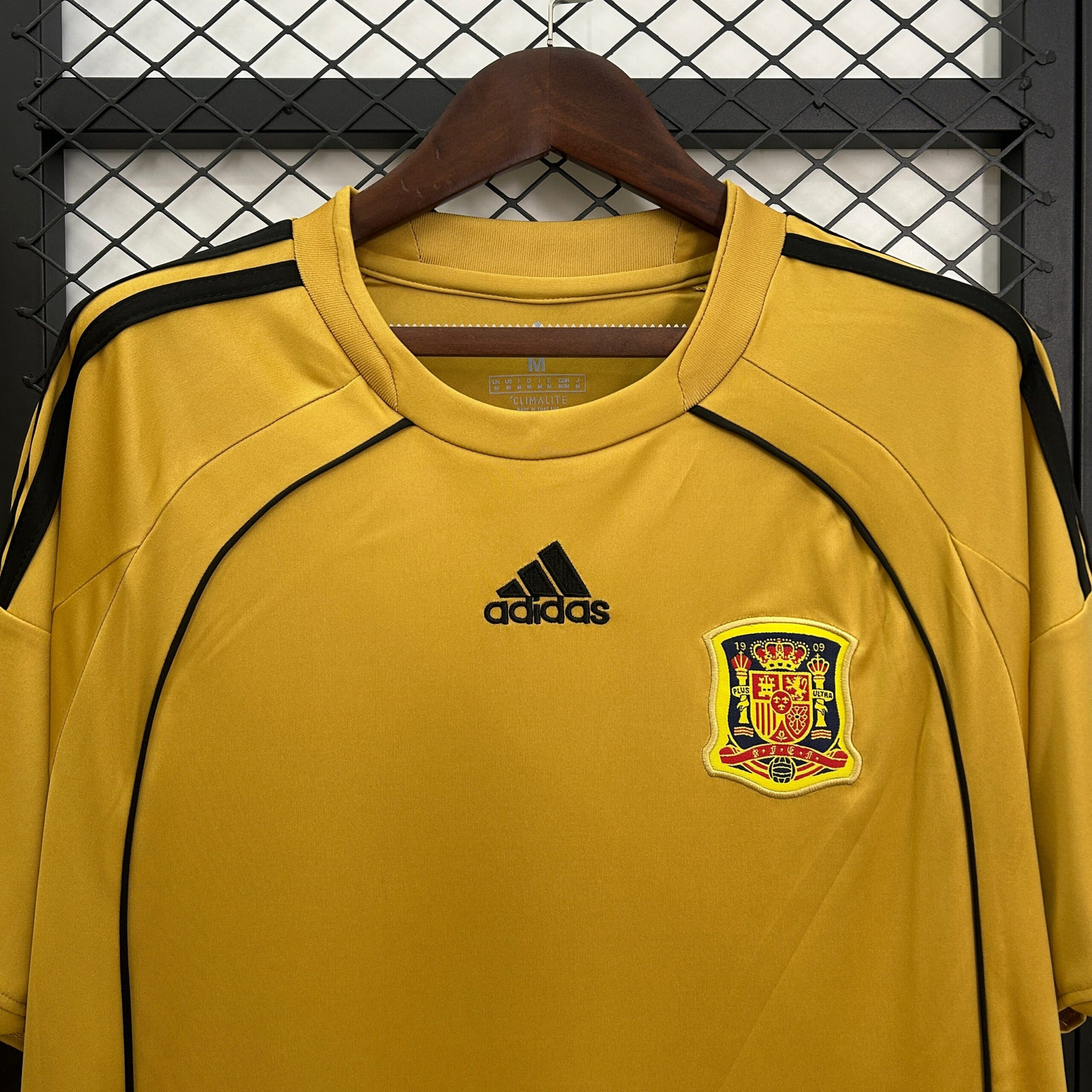 CAMISETA SEGUNDA EQUIPACIÓN ESPAÑA 2008 - Imagen 2