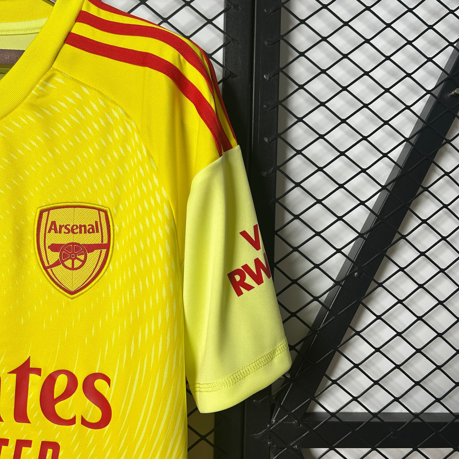 CAMISETA ARQUERO ARSENAL 25/26 VERSIÓN FAN - Imagen 5