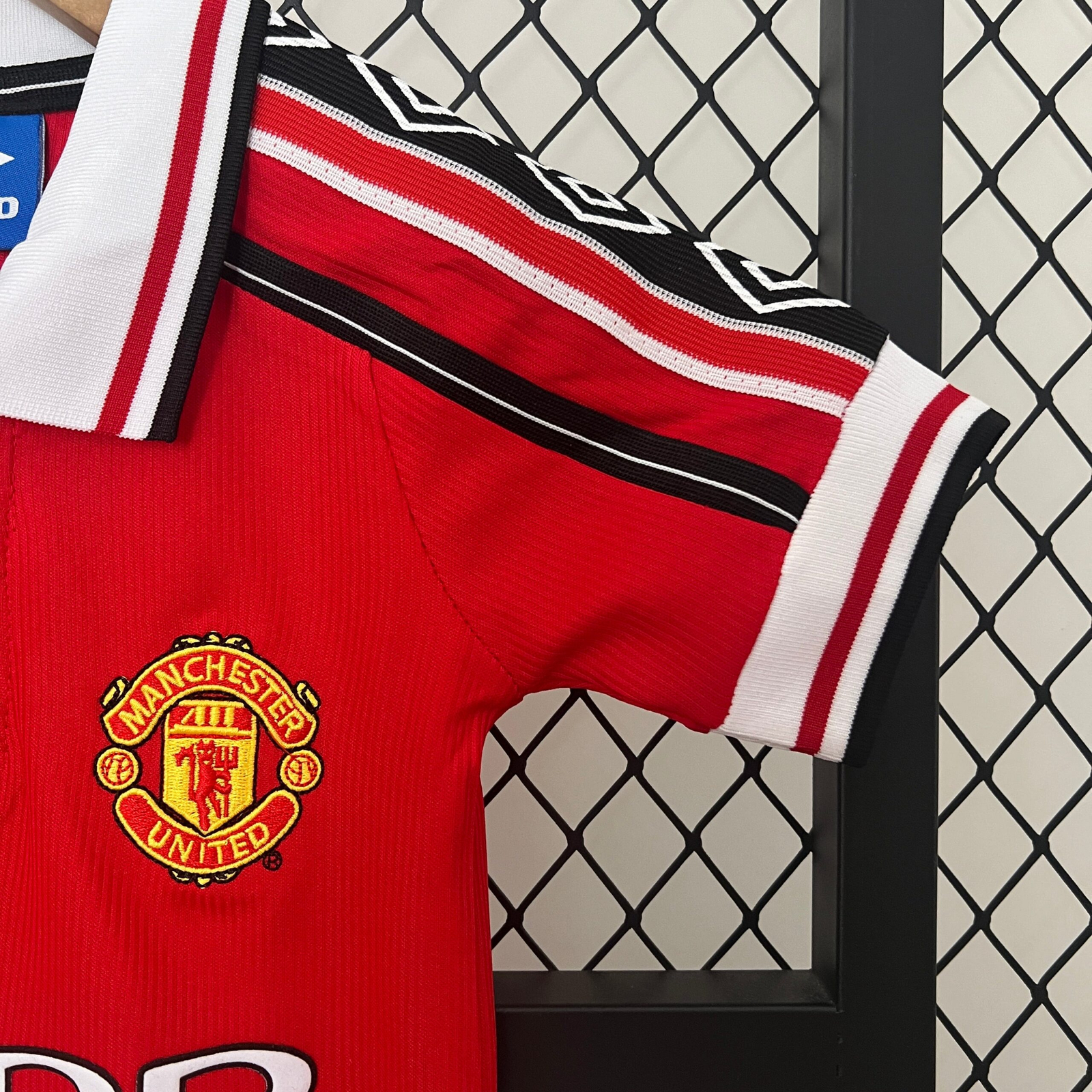 CAMISETA PRIMERA EQUIPACIÓN MANCHESTER UNITED 1998/00 INFANTIL - Imagen 5