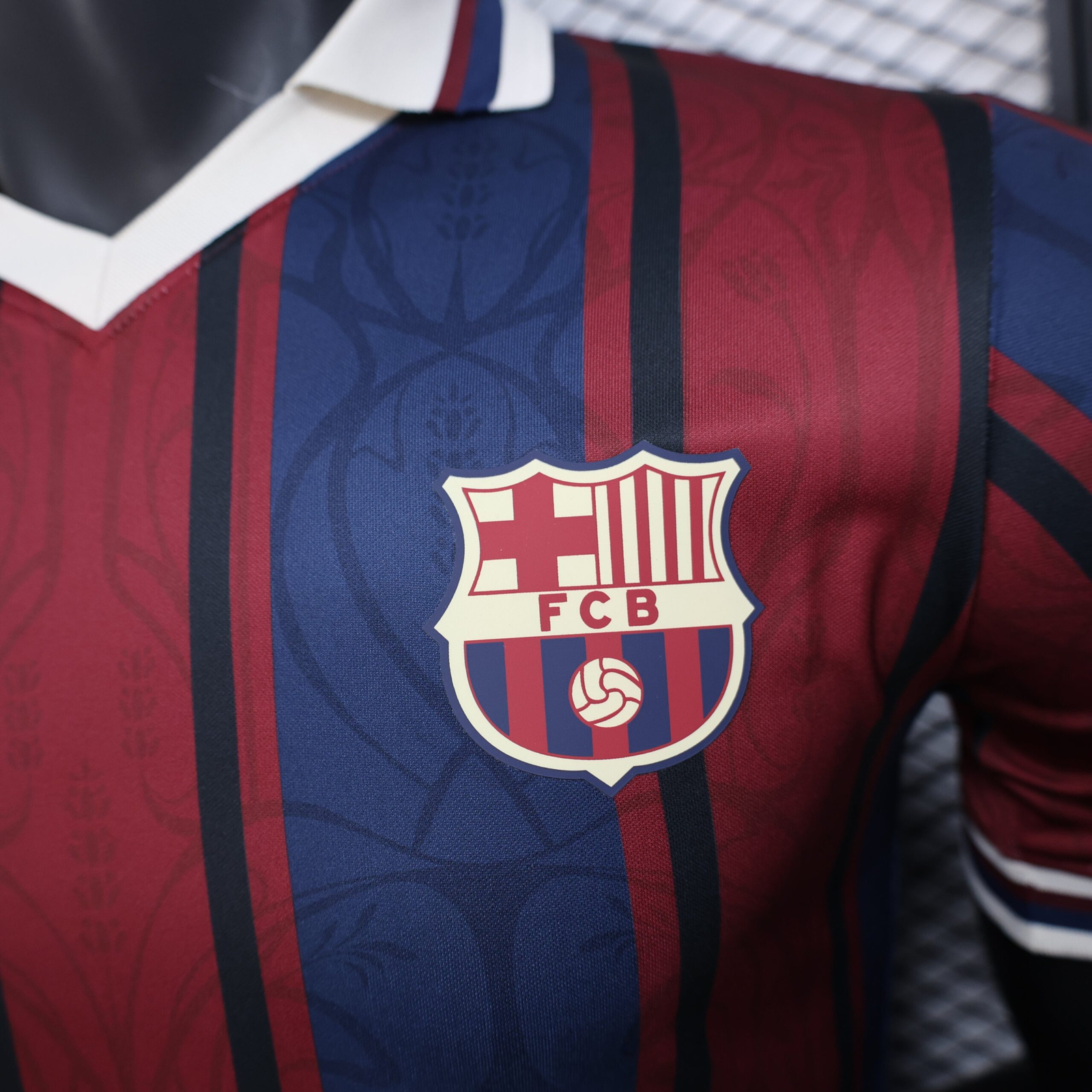 CAMISETA EDICIÓN ESPECIAL BARCELONA 24/25 VERSIÓN JUGADOR - Imagen 4