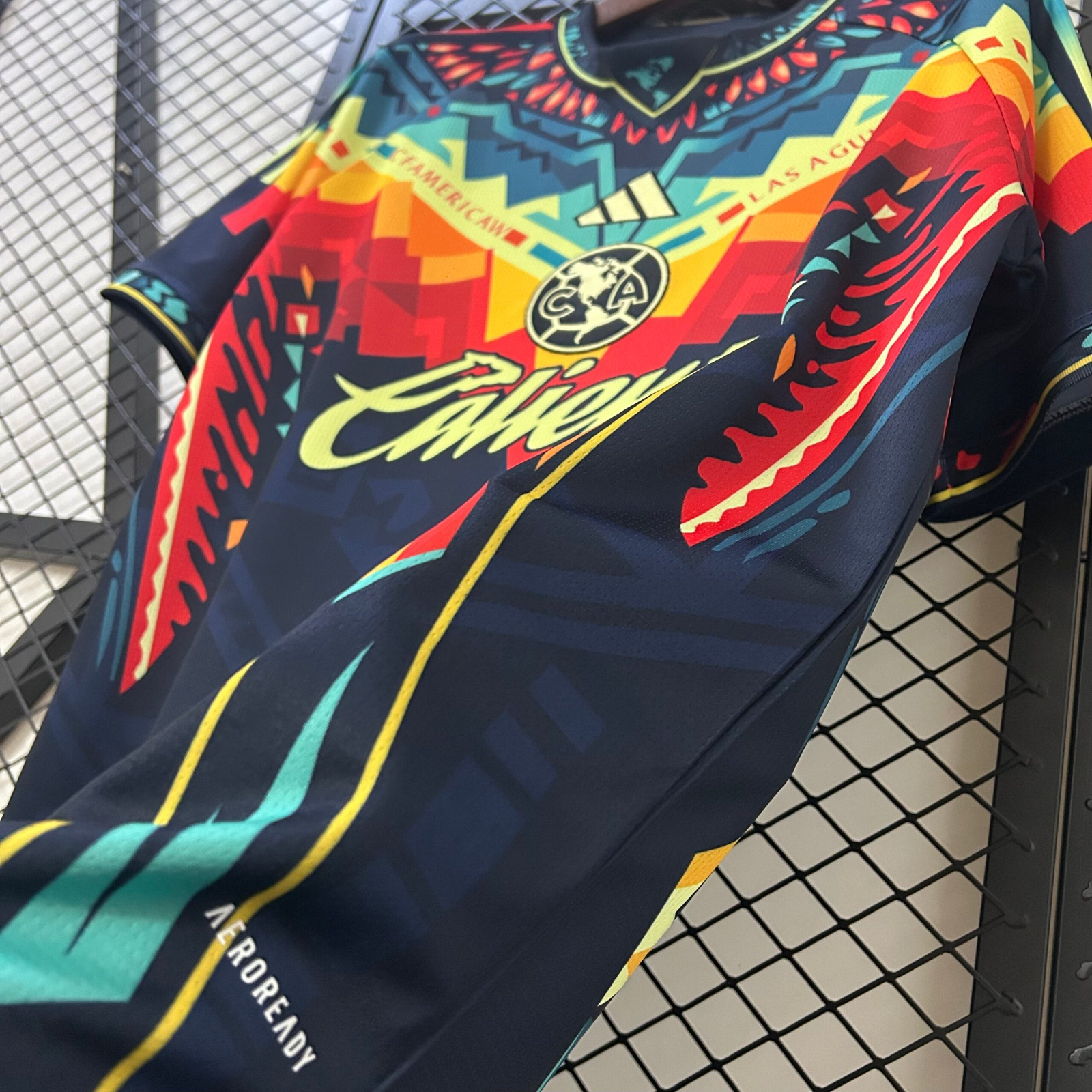CAMISETA CONCEPTO CLUB AMÉRICA 25/26 VERSIÓN FAN - Imagen 5