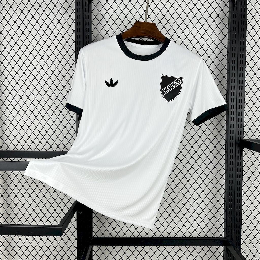 CAMISETA CONCEPTO COLO COLO 2025 VERSIÓN FAN