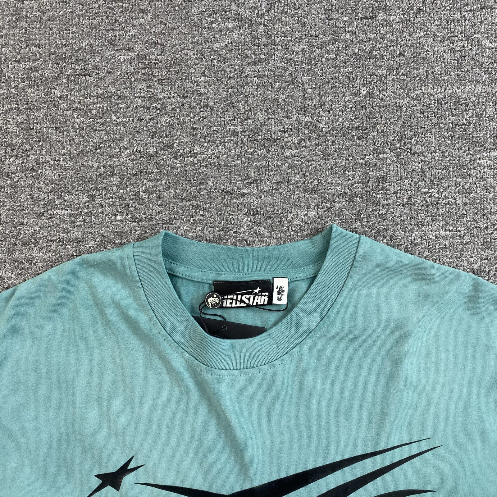 HELLSTAR GEL SPORTS LOGO TEE - Imagen 2