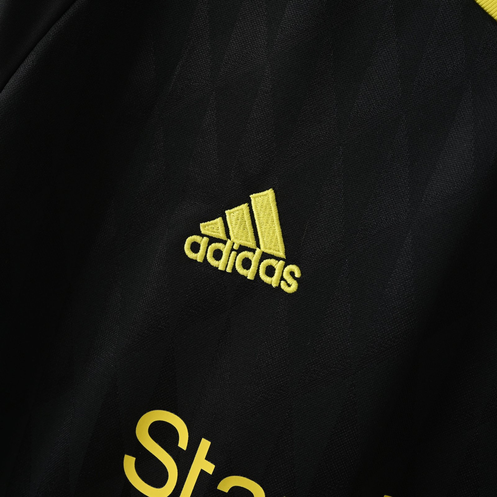 CAMISETA TERCERA EQUIPACIÓN LIVERPOOL 2010/11 - Imagen 4