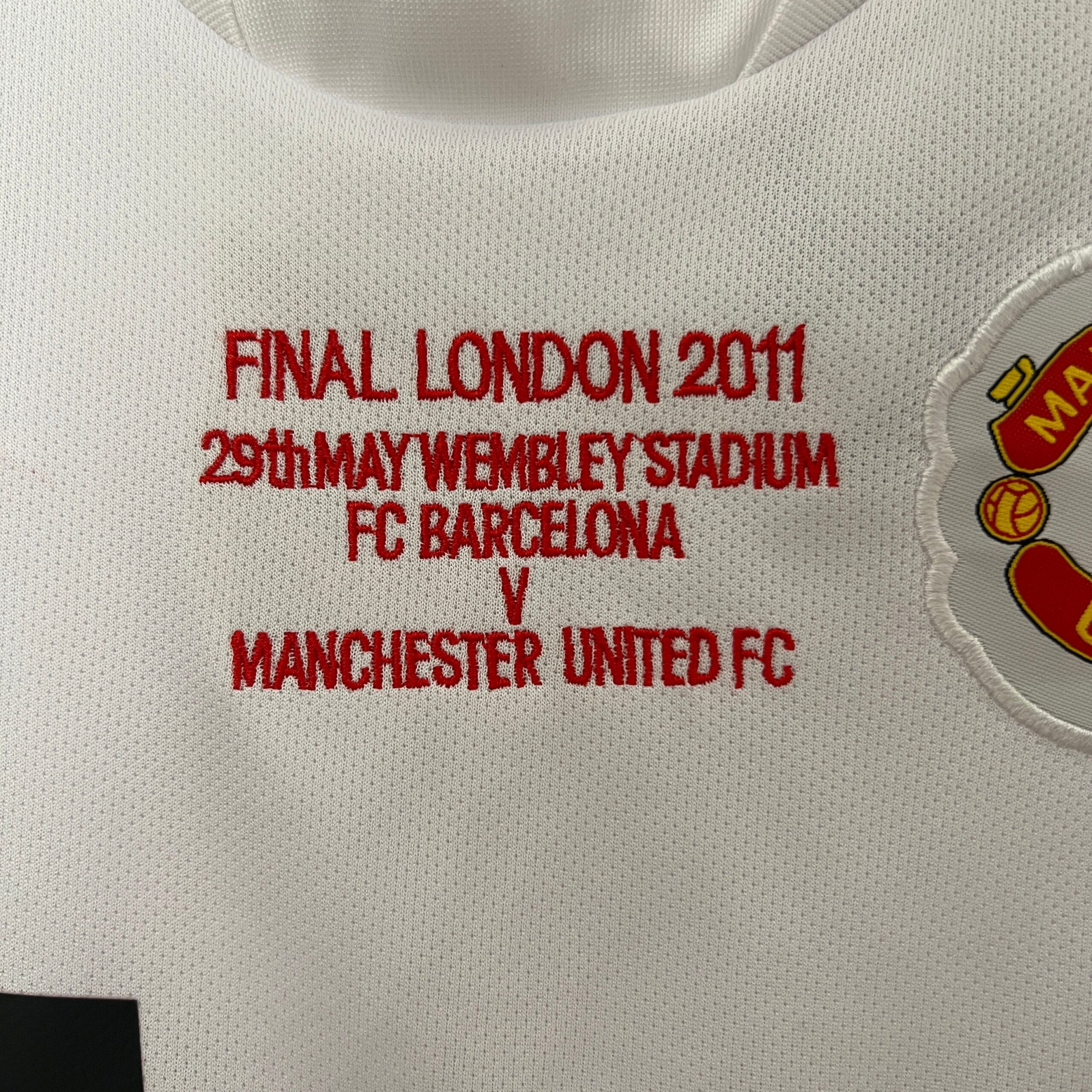 CAMISETA SEGUNDA EQUIPACIÓN MANCHESTER UNITED 2010/11 INFANTIL - Imagen 5