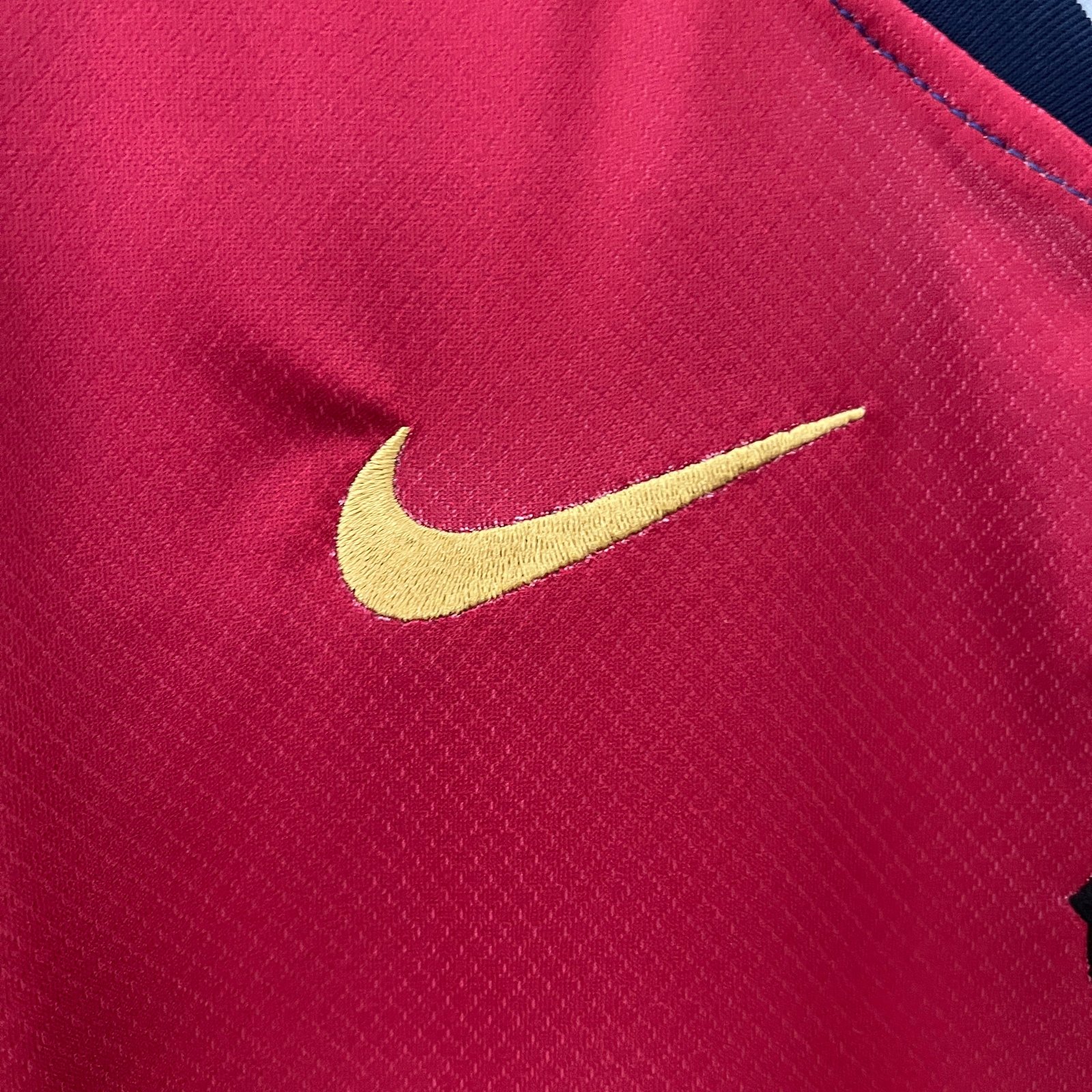 CAMISETA PRIMERA EQUIPACIÓN BARCELONA 24/25 VERSIÓN FEMENINA - Imagen 3