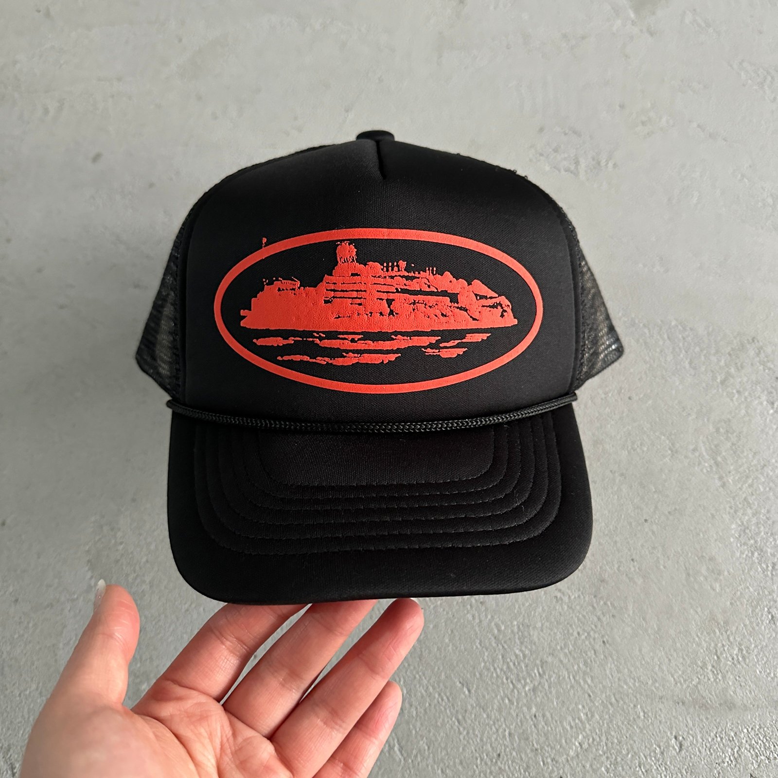 TRUCKER ALCATRAZ SNAPBACK CORTEIZ - Imagen 2