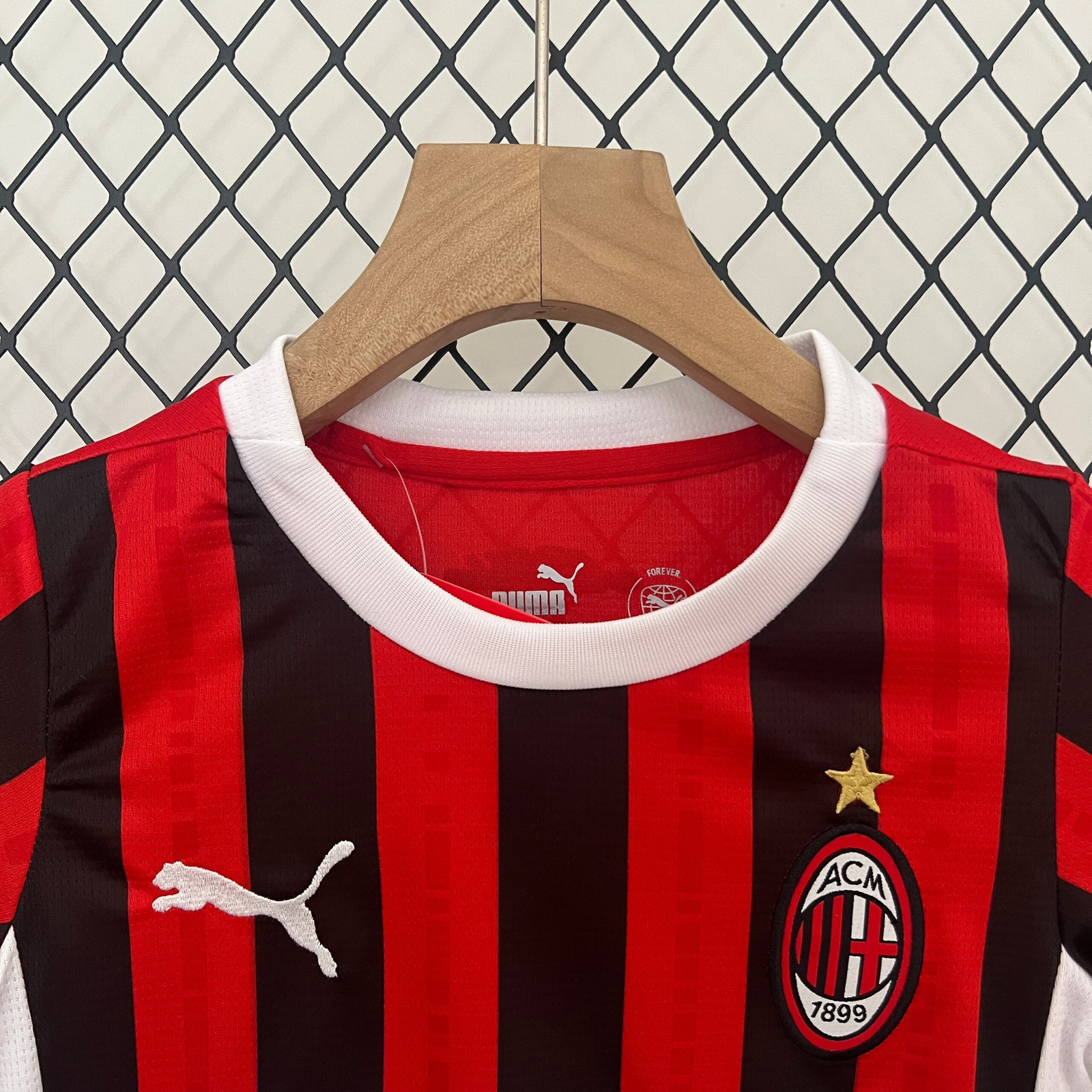 CAMISETA PRIMERA EQUIPACIÓN AC MILAN 24/25 VERSIÓN INFANTIL - Imagen 2