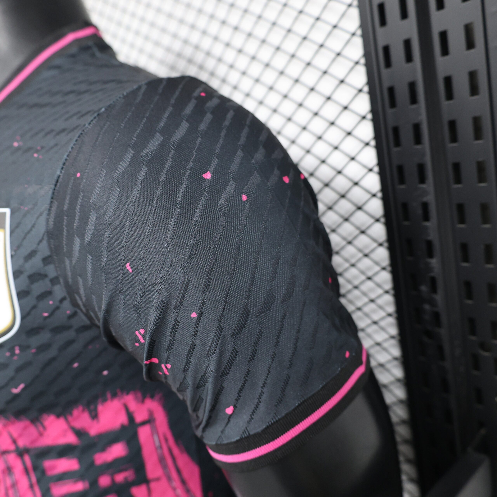 CAMISETA CONCEPTO JAPÓN VERSIÓN JUGADOR - Imagen 6