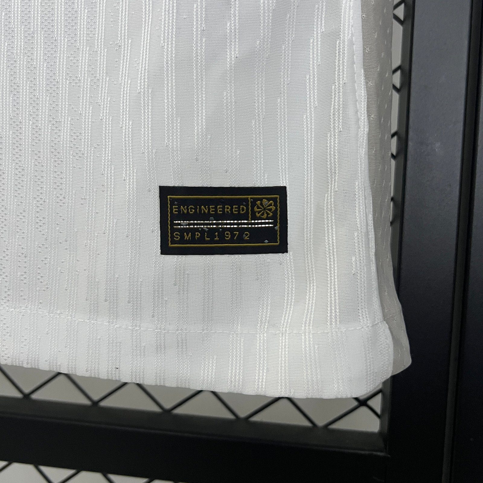 CAMISETA PRIMERA EQUIPACIÓN TOTTENHAM 25/26 VERSIÓN FAN - Imagen 6