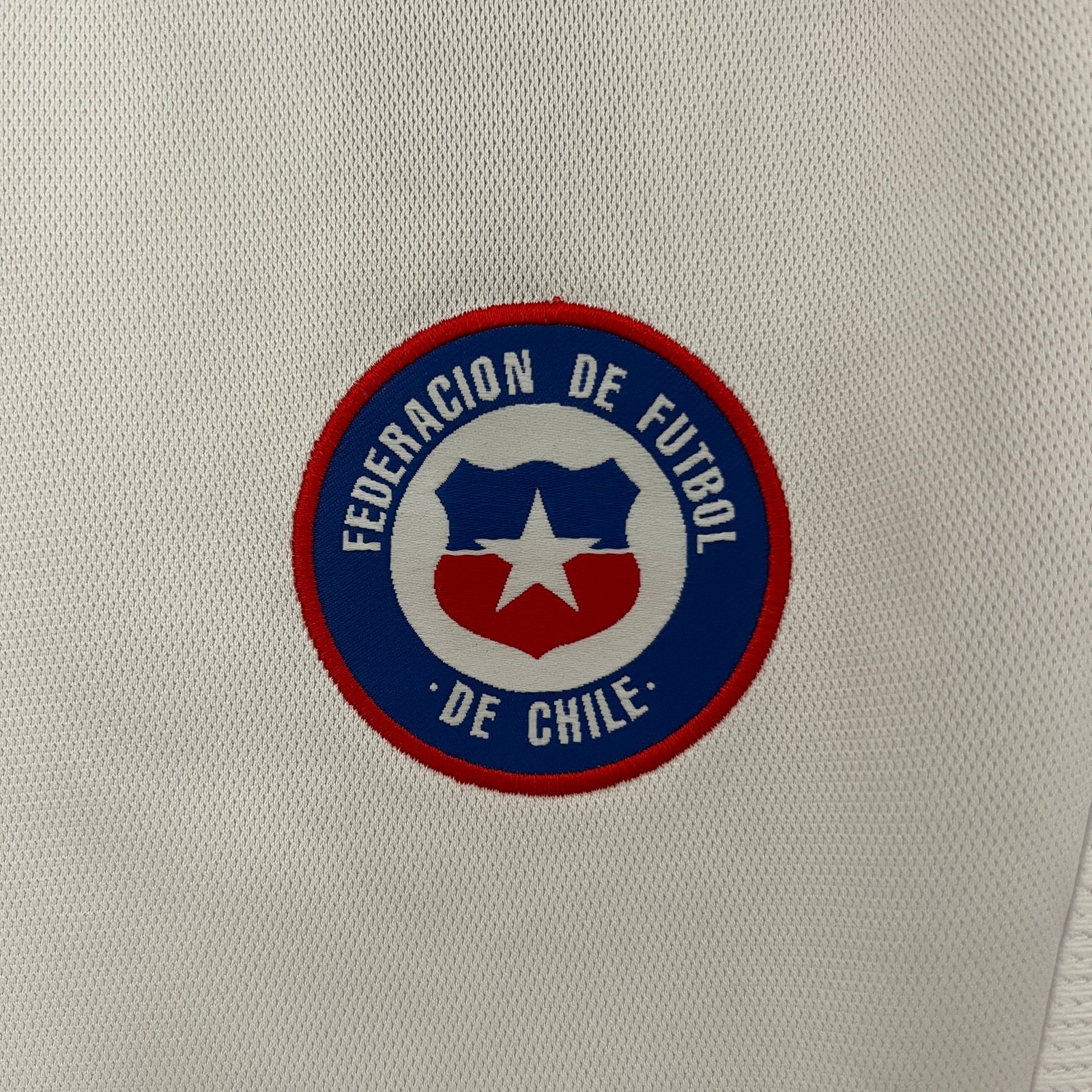 CAMISETA SEGUNDA EQUIPACIÓN CHILE 2024 VERSIÓN FEMENINA - Imagen 4