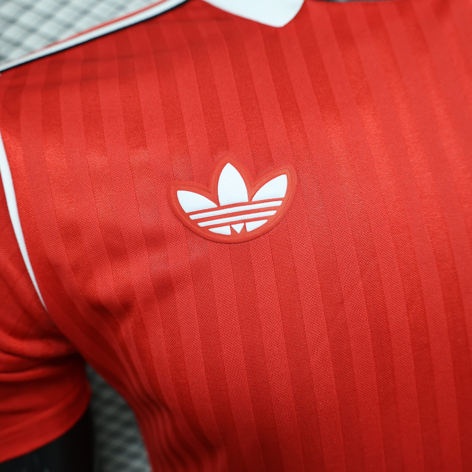 POLERA DE SALIDA MANCHESTER UNITED 24/25 VERSIÓN JUGADOR - Imagen 3