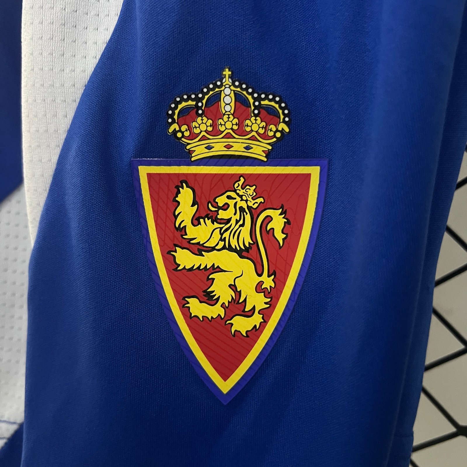 CAMISETA PRIMERA EQUIPACIÓN REAL ZARAGOZA 24/25 VERSIÓN INFANTIL - Imagen 7