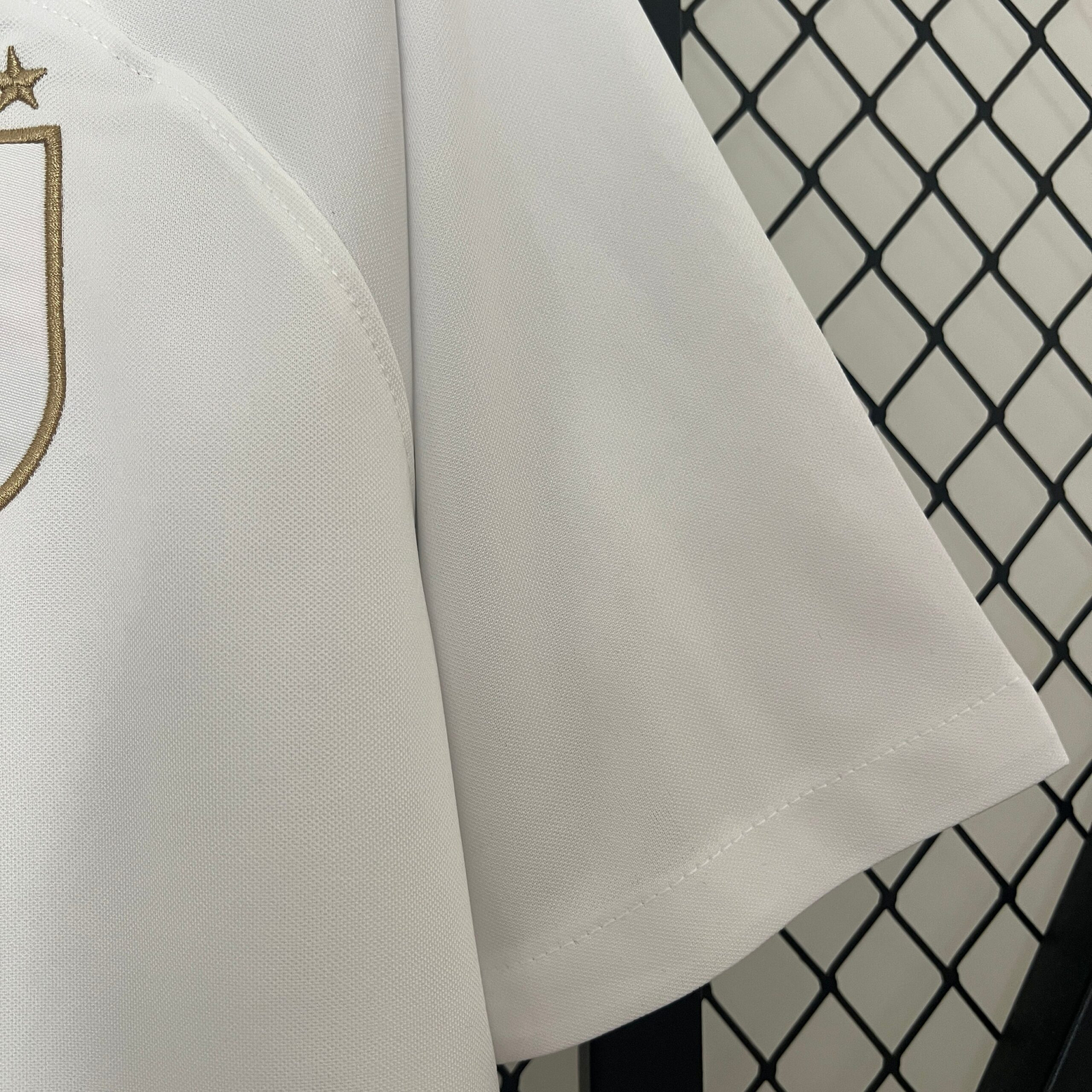 CAMISETA EDICIÓN ESPECIAL URUGUAY 2024 VERSIÓN FAN - Imagen 5