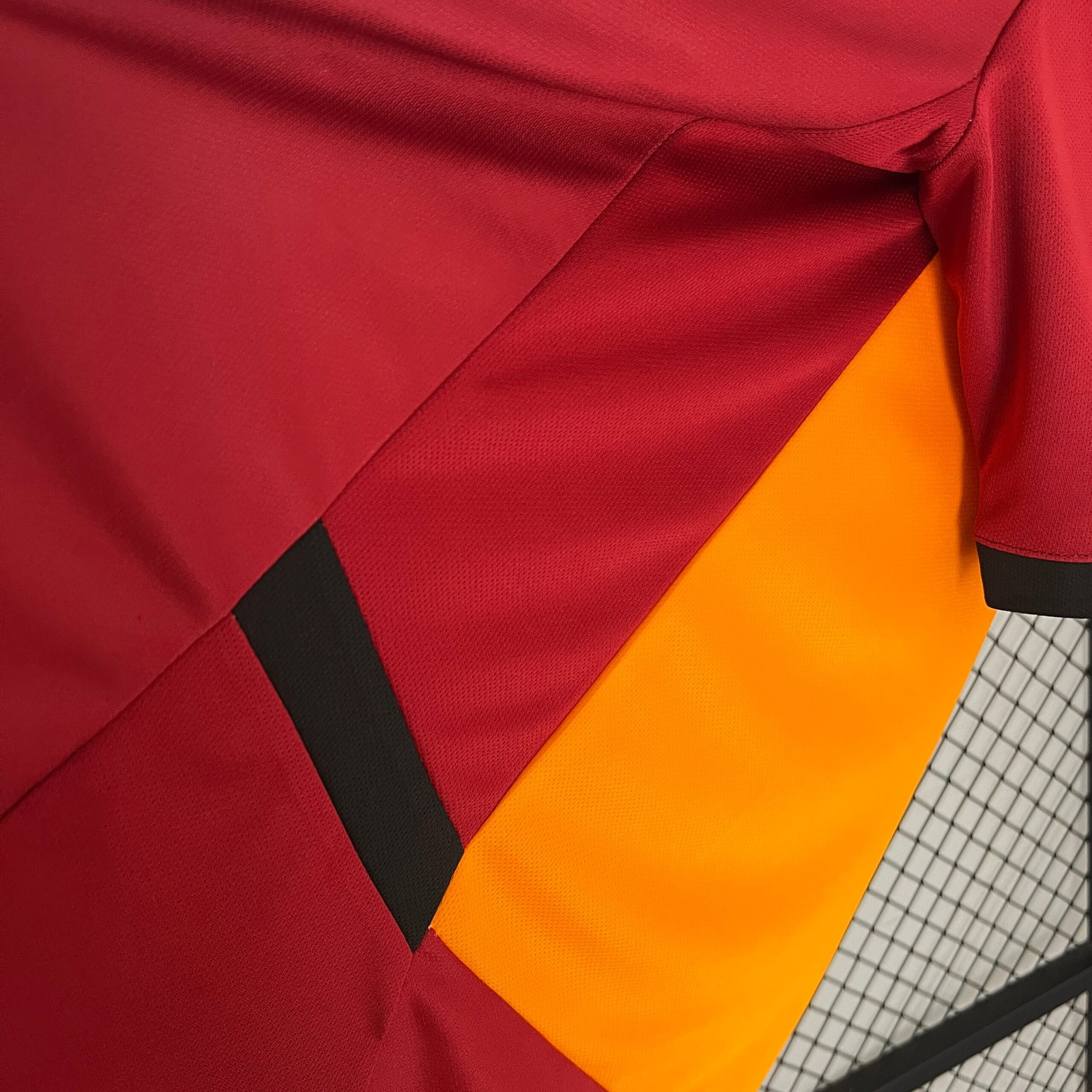CAMISETA PRIMERA EQUIPACIÓN GALATASARAY 24/25 VERSIÓN FAN - Imagen 7