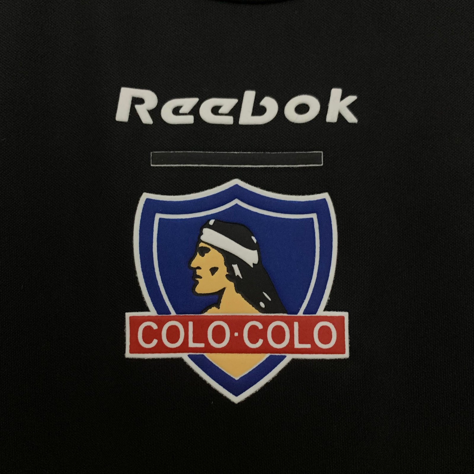 CAMISETA SEGUNDA EQUIPACIÓN COLO COLO 2004 - Imagen 3