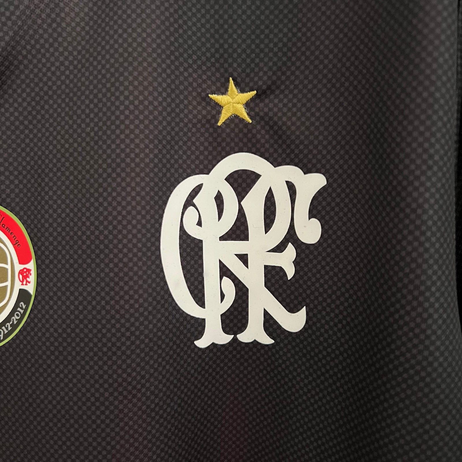 CAMISETA EDICIÓN ESPECIAL FLAMENGO 2012 - Imagen 4