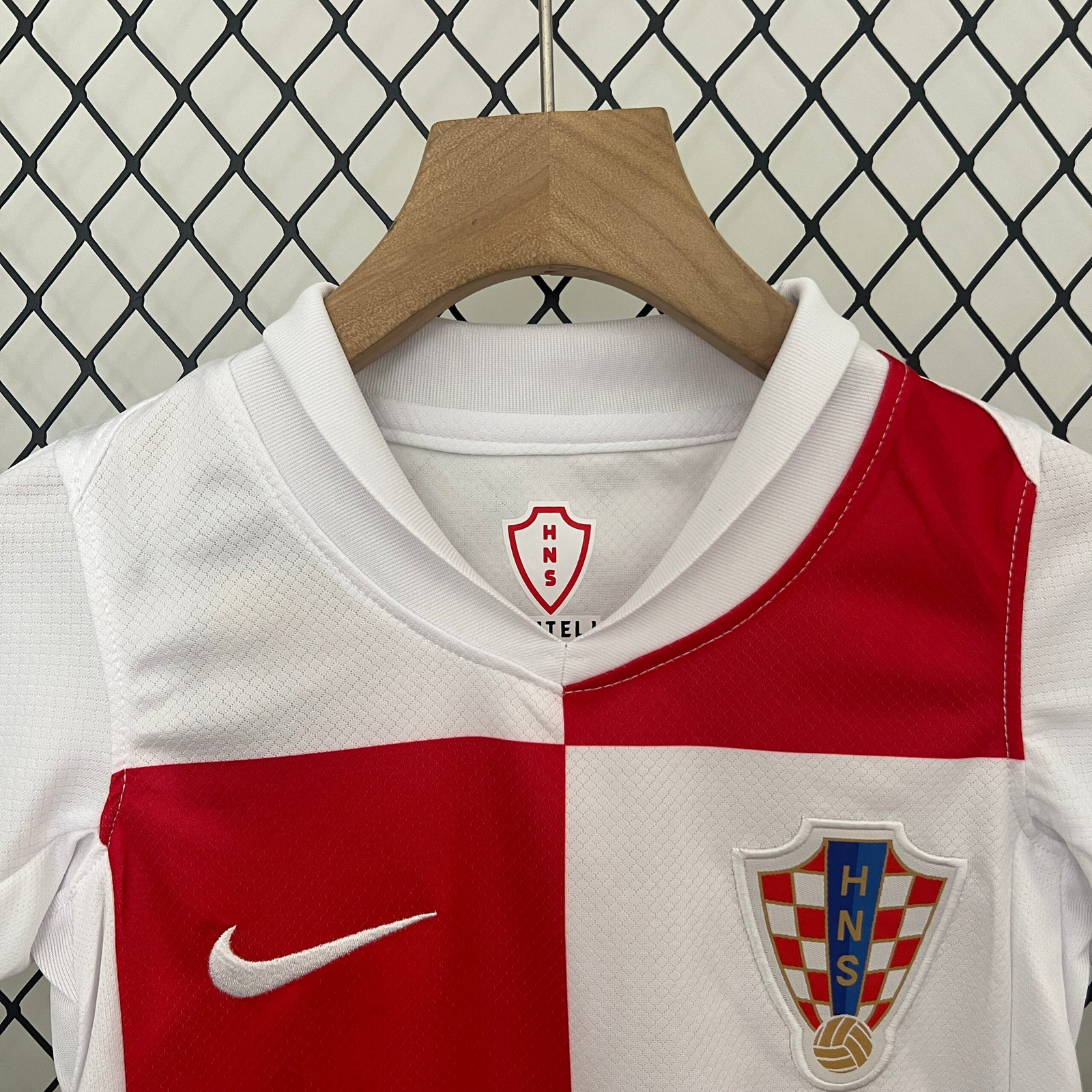 CAMISETA PRIMERA EQUIPACIÓN CROACIA 2024 VERSIÓN INFANTIL - Imagen 2