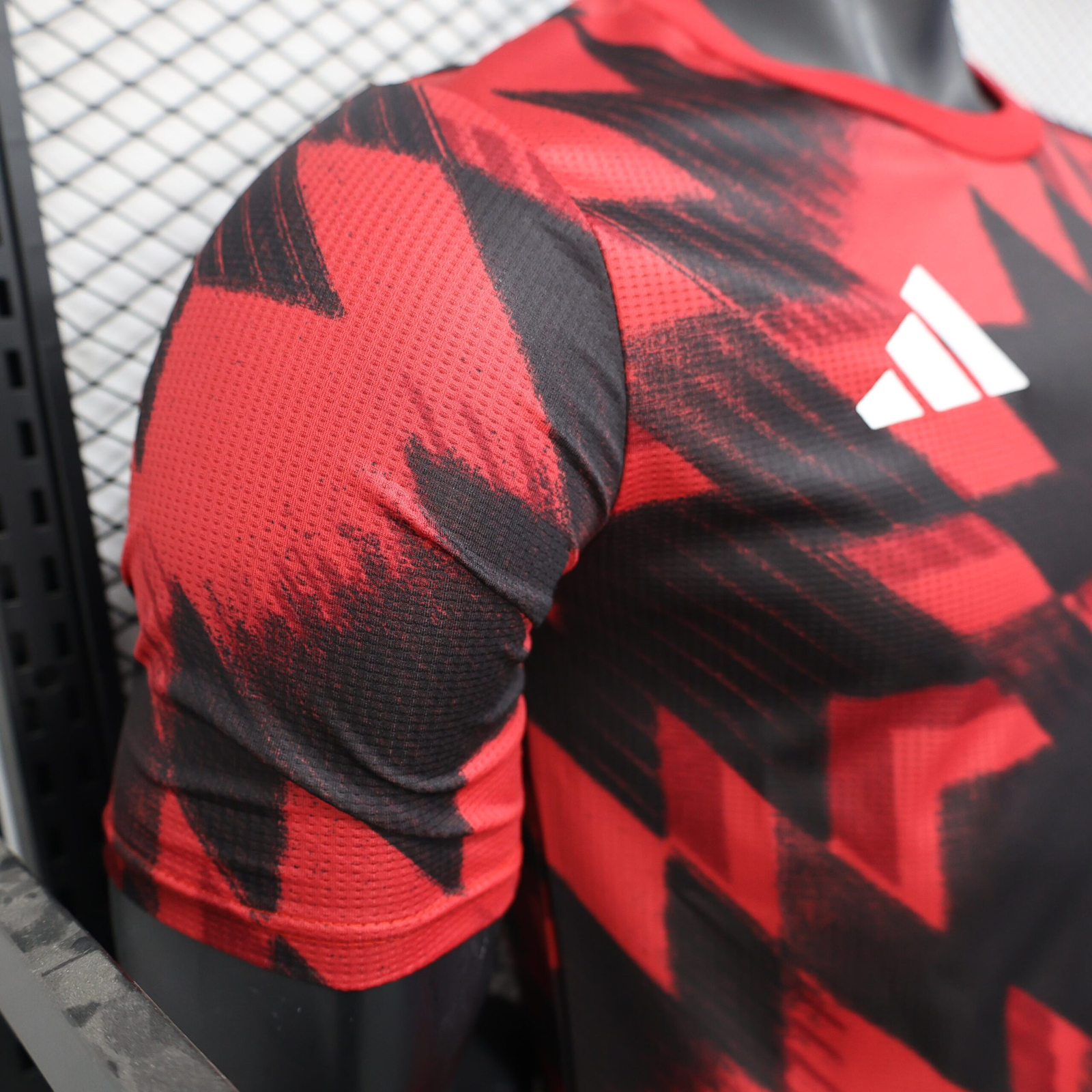 CAMISETA ENTRENAMIENTO MANCHESTER UNITED 24/25 VERSIÓN JUGADOR - Imagen 5