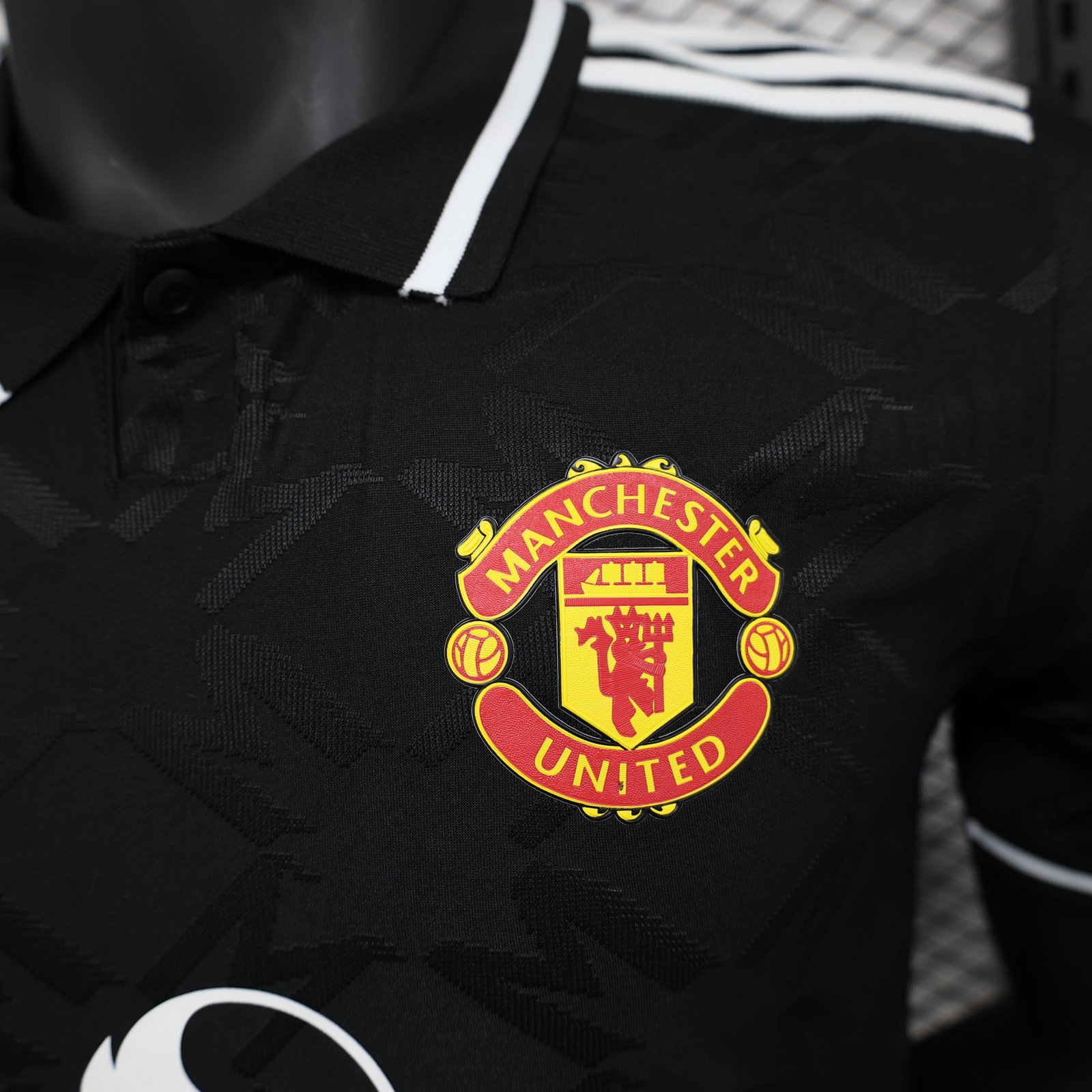 CAMISETA CONCEPTO MANCHESTER UNITED 24/25 VERSIÓN JUGADOR - Imagen 4