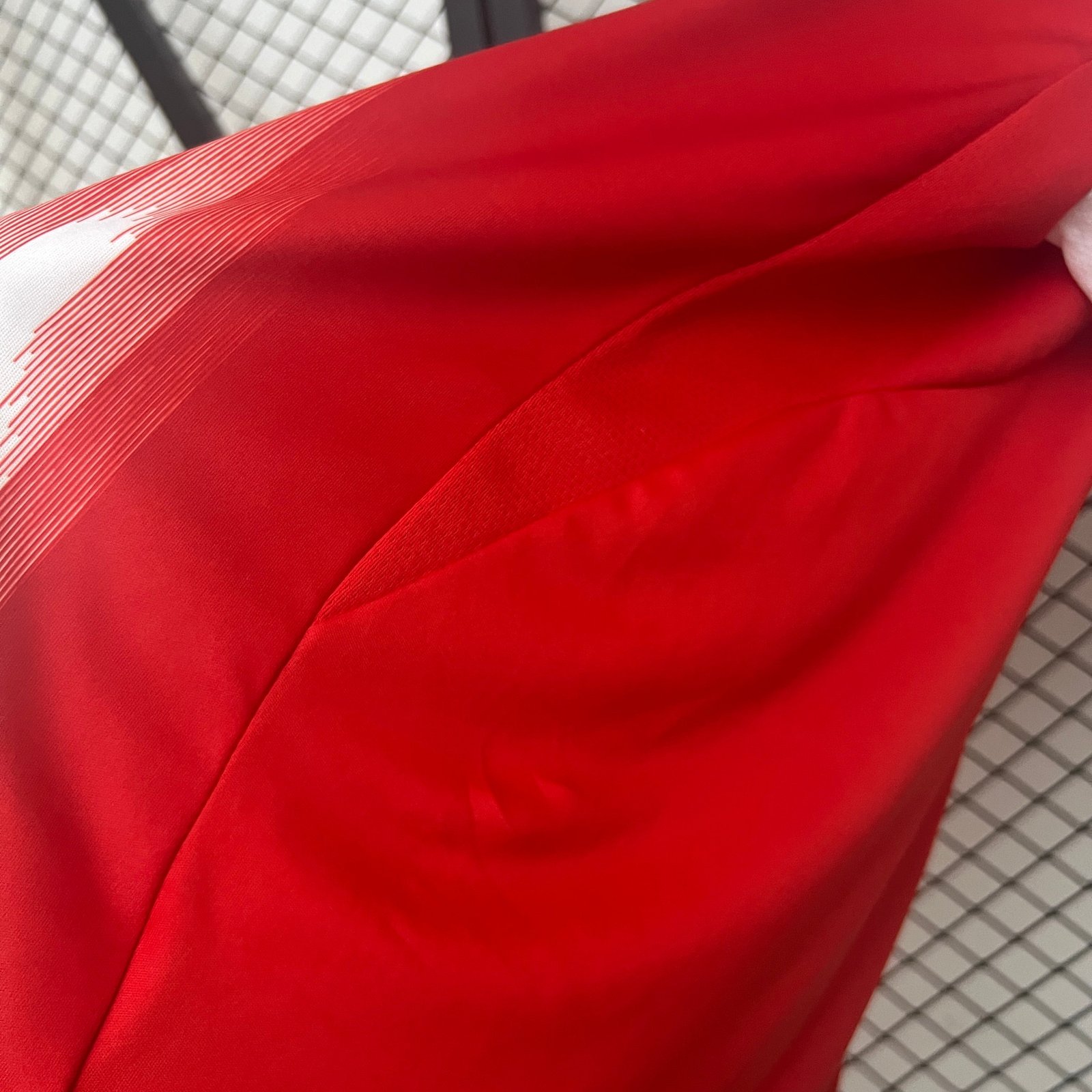 CAMISETA PRIMERA EQUIPACIÓN BAYERN MUNICH 25/26 VERSIÓN FAN - Imagen 6